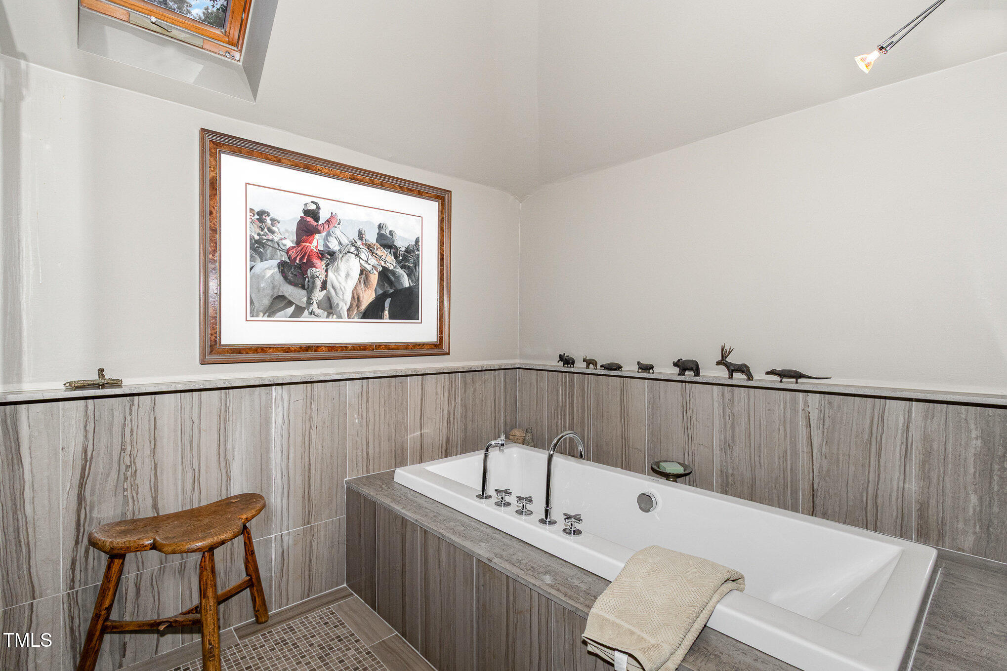 27425 Walker Property Photo 36