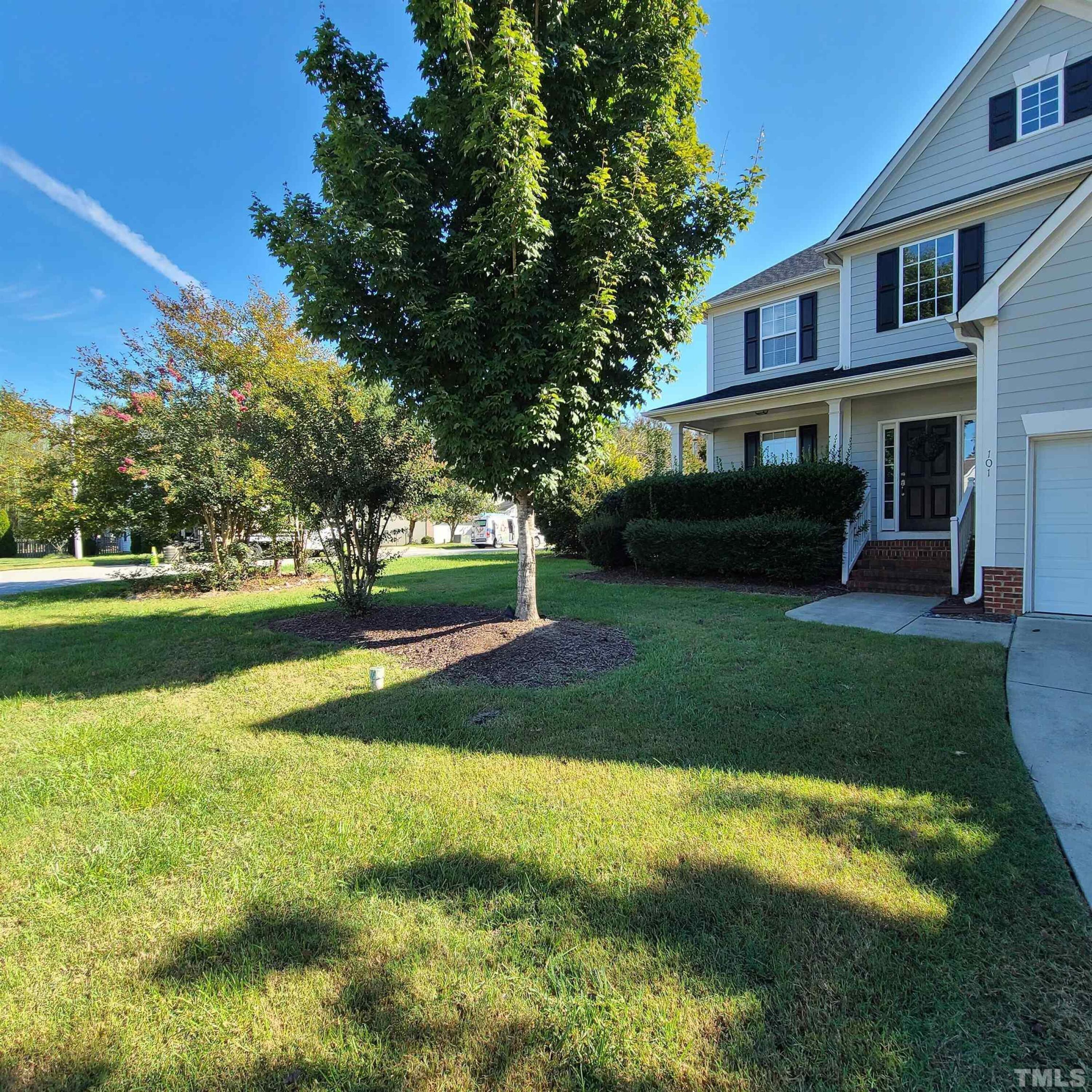 101 Autumn Glen Lane Property Photo 3
