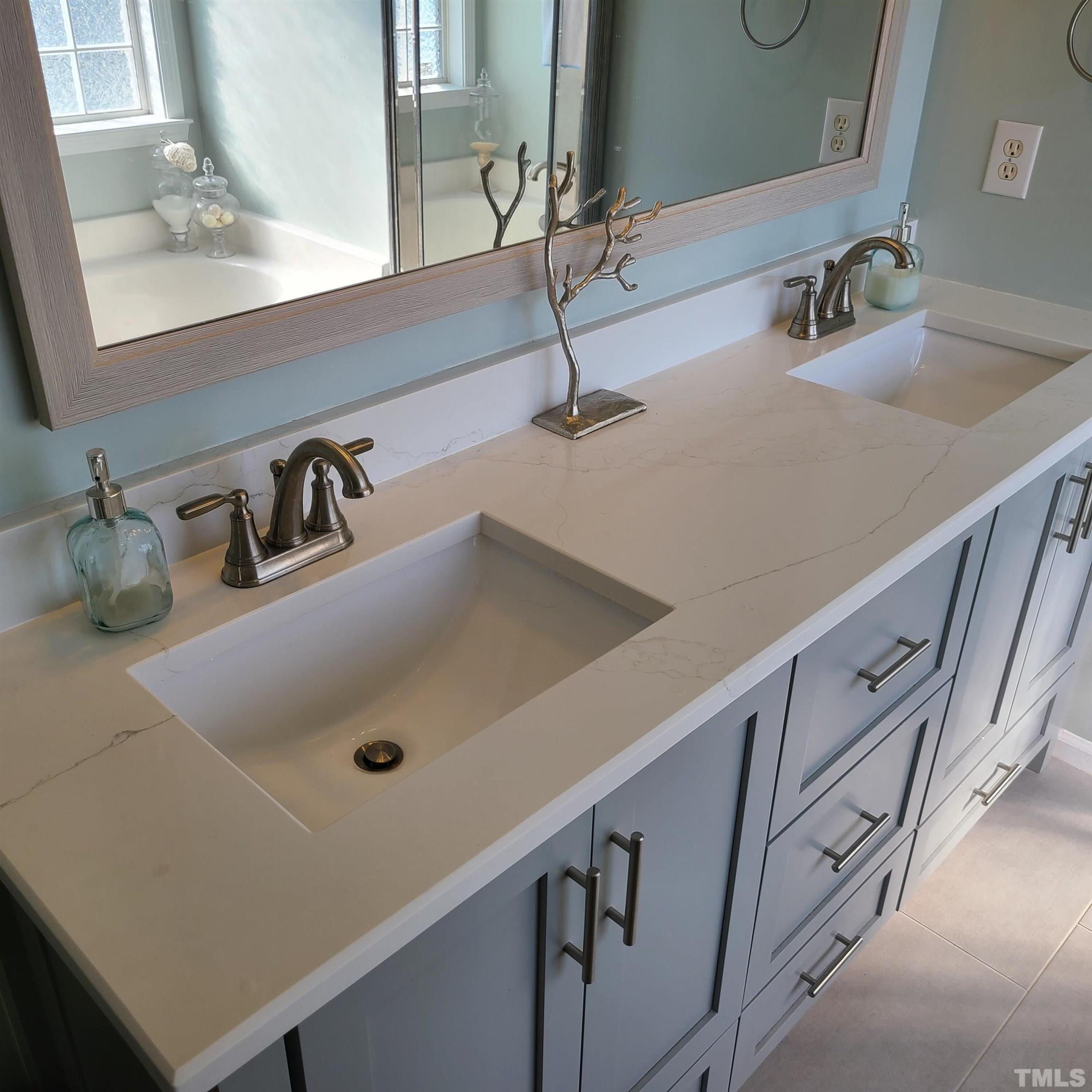 101 Autumn Glen Lane Property Photo 25
