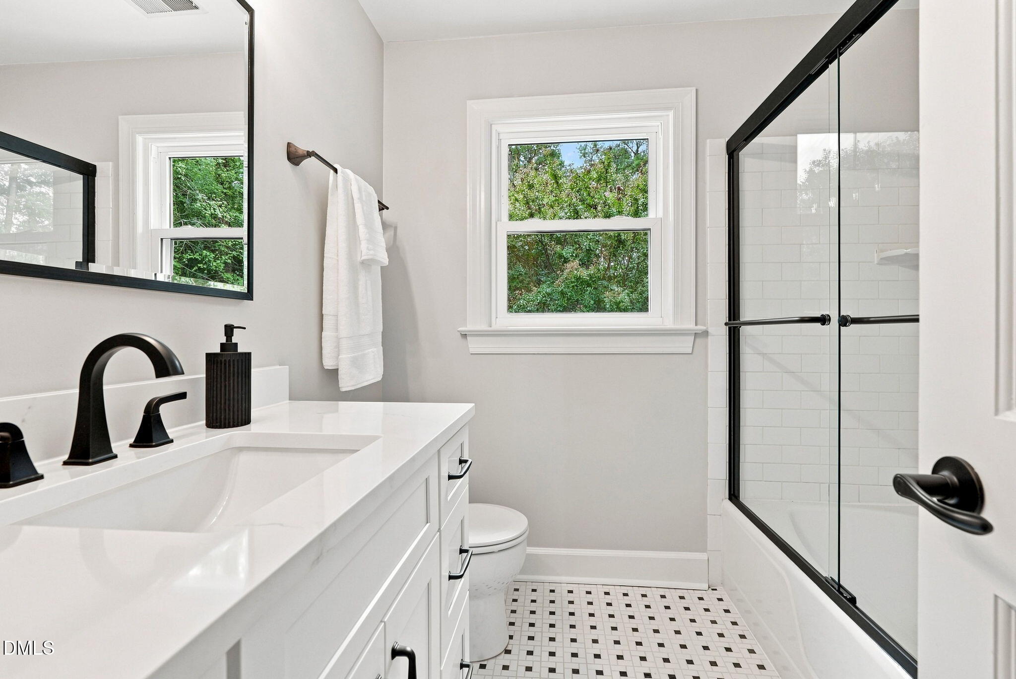 1014 Country Ridge Drive Property Photo 29