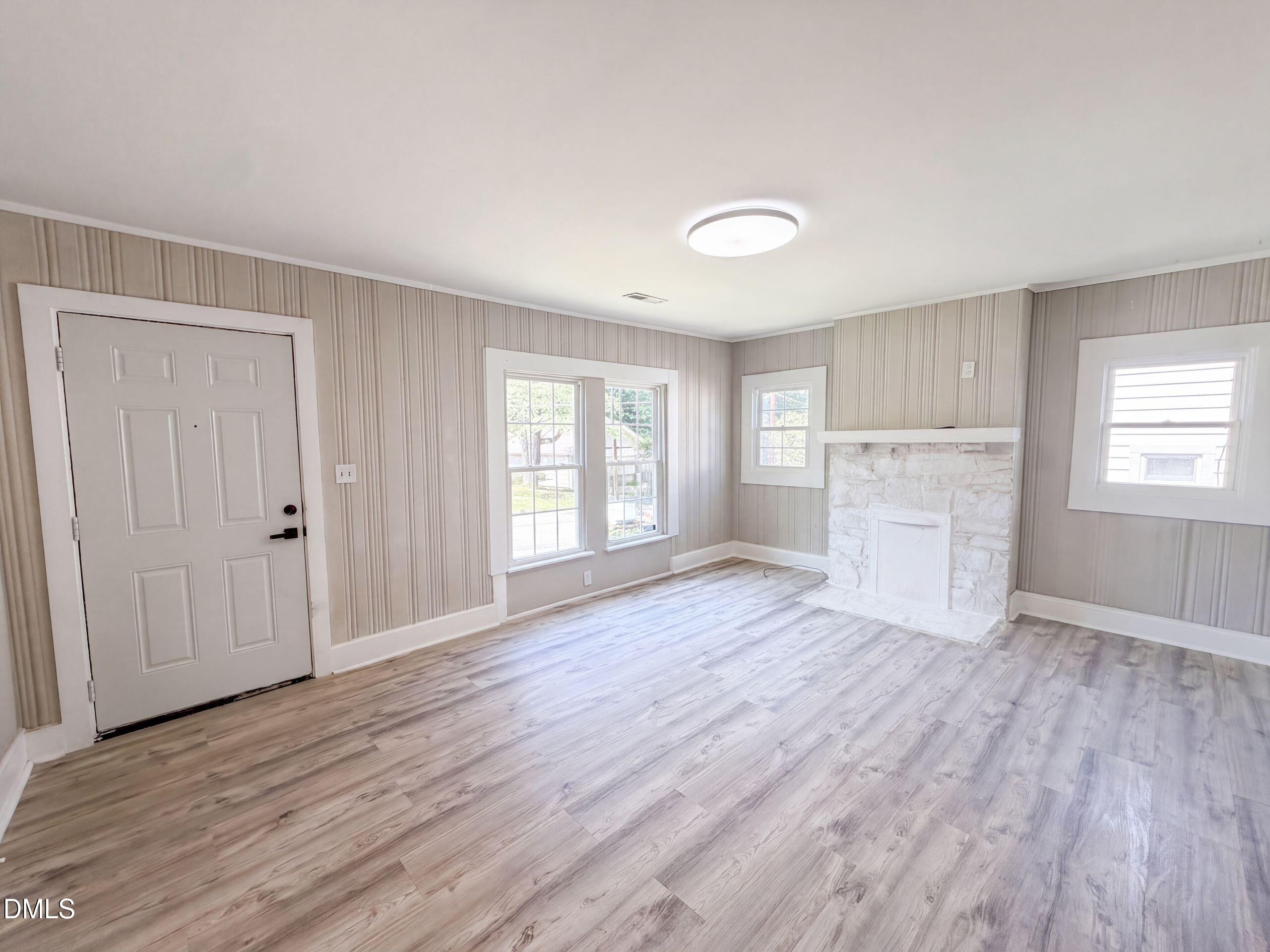 510 N Maple Street Property Photo 6