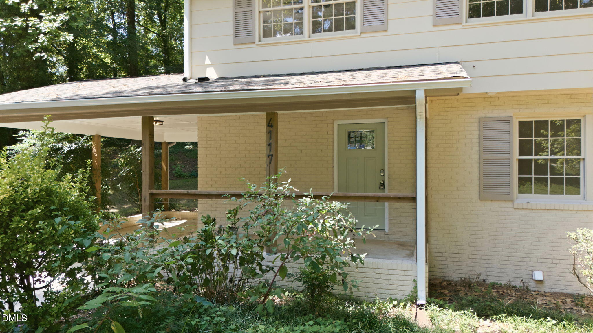 4117 White Pine Drive Property Photo 3