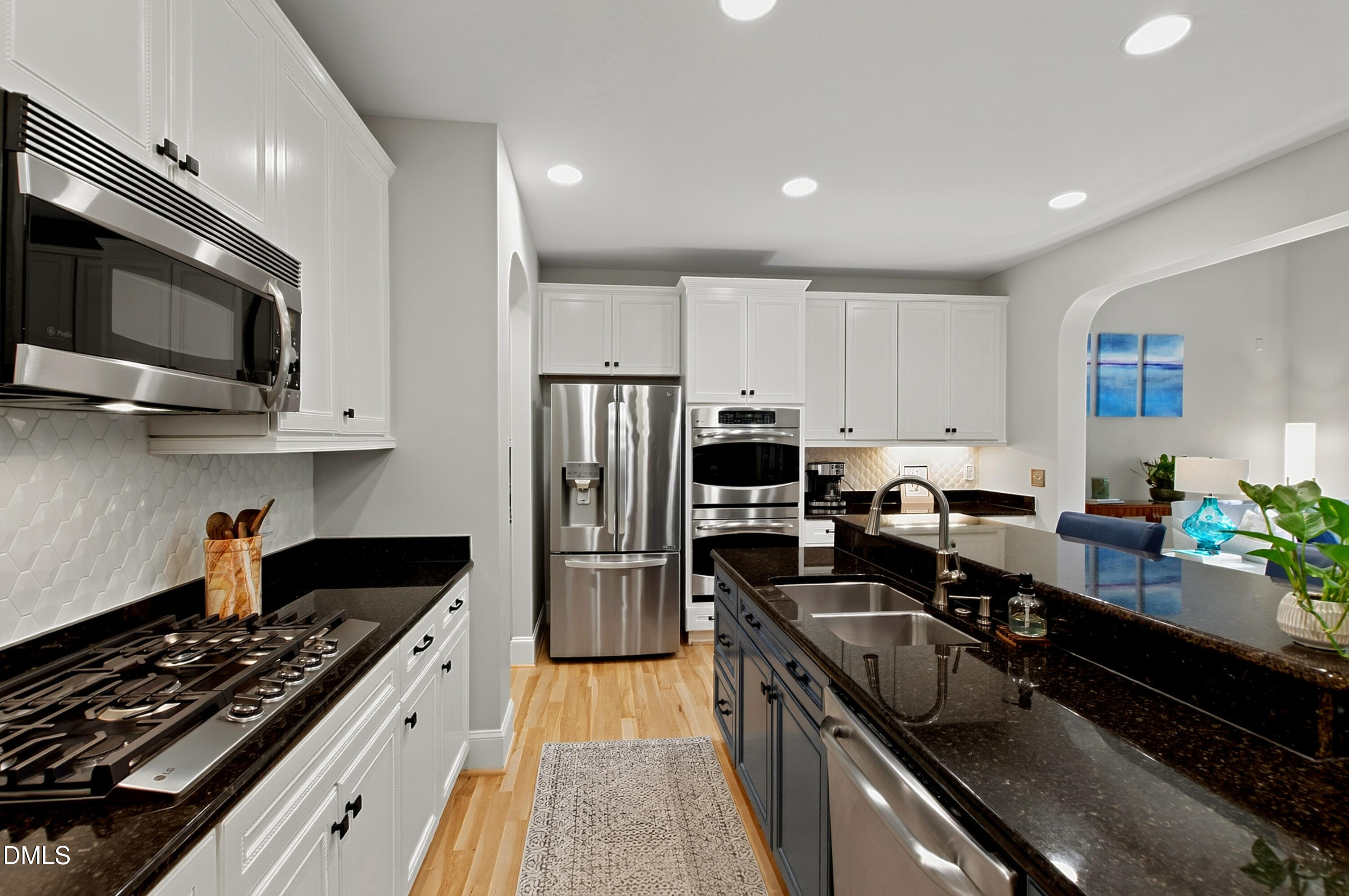 8923 Scotch Castle Drive Property Photo 13