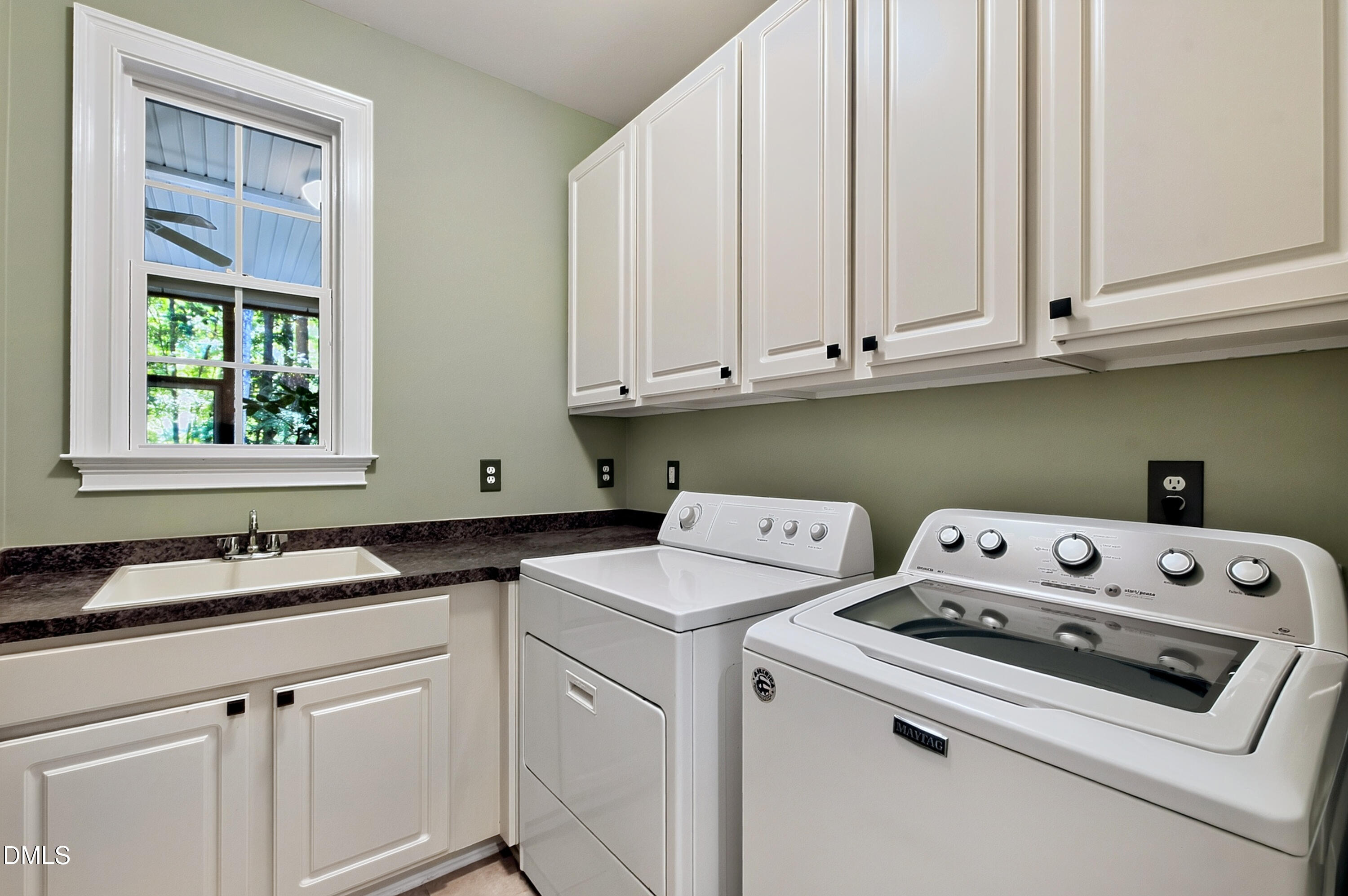 8923 Scotch Castle Drive Property Photo 19