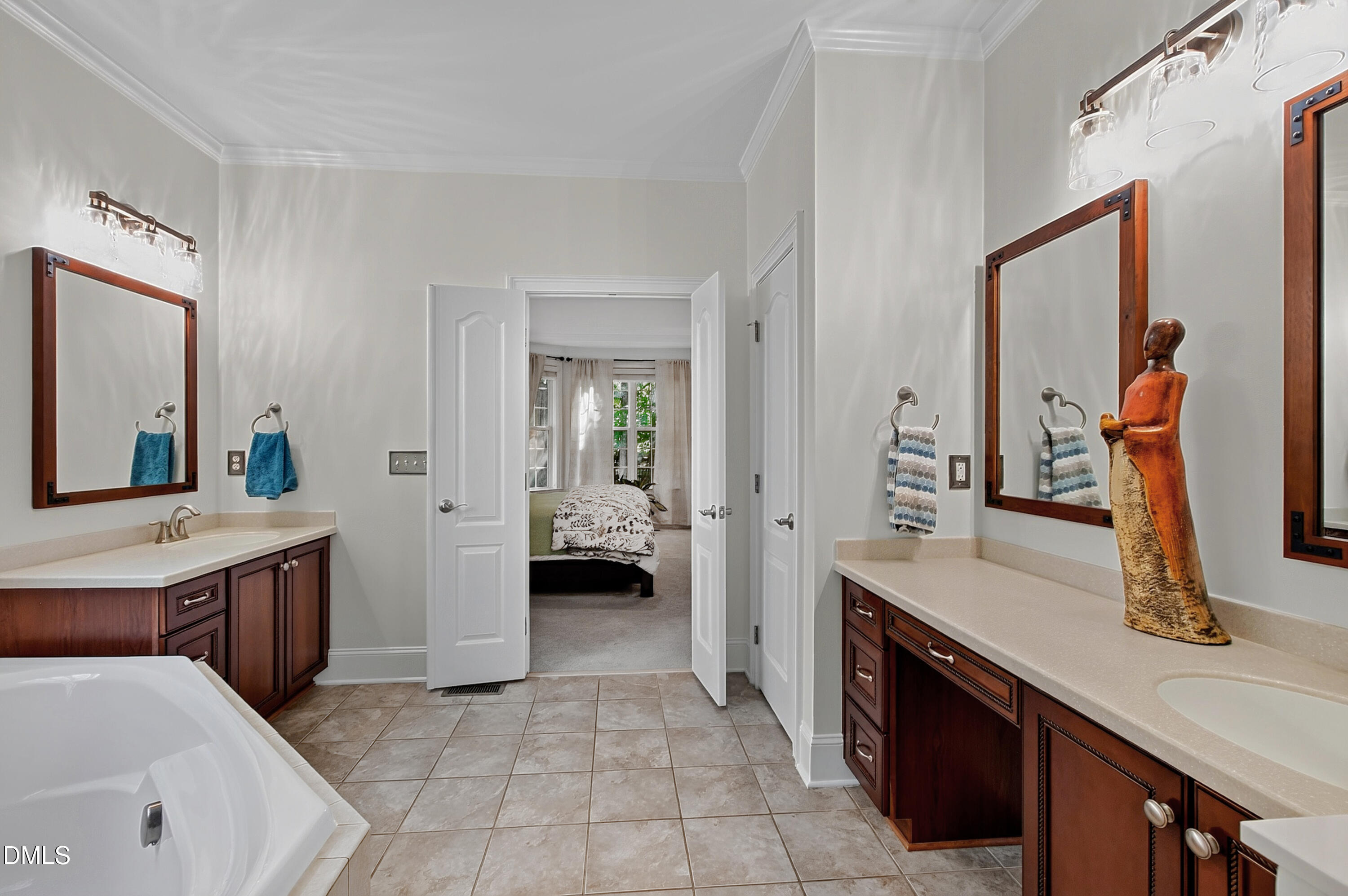 8923 Scotch Castle Drive Property Photo 28