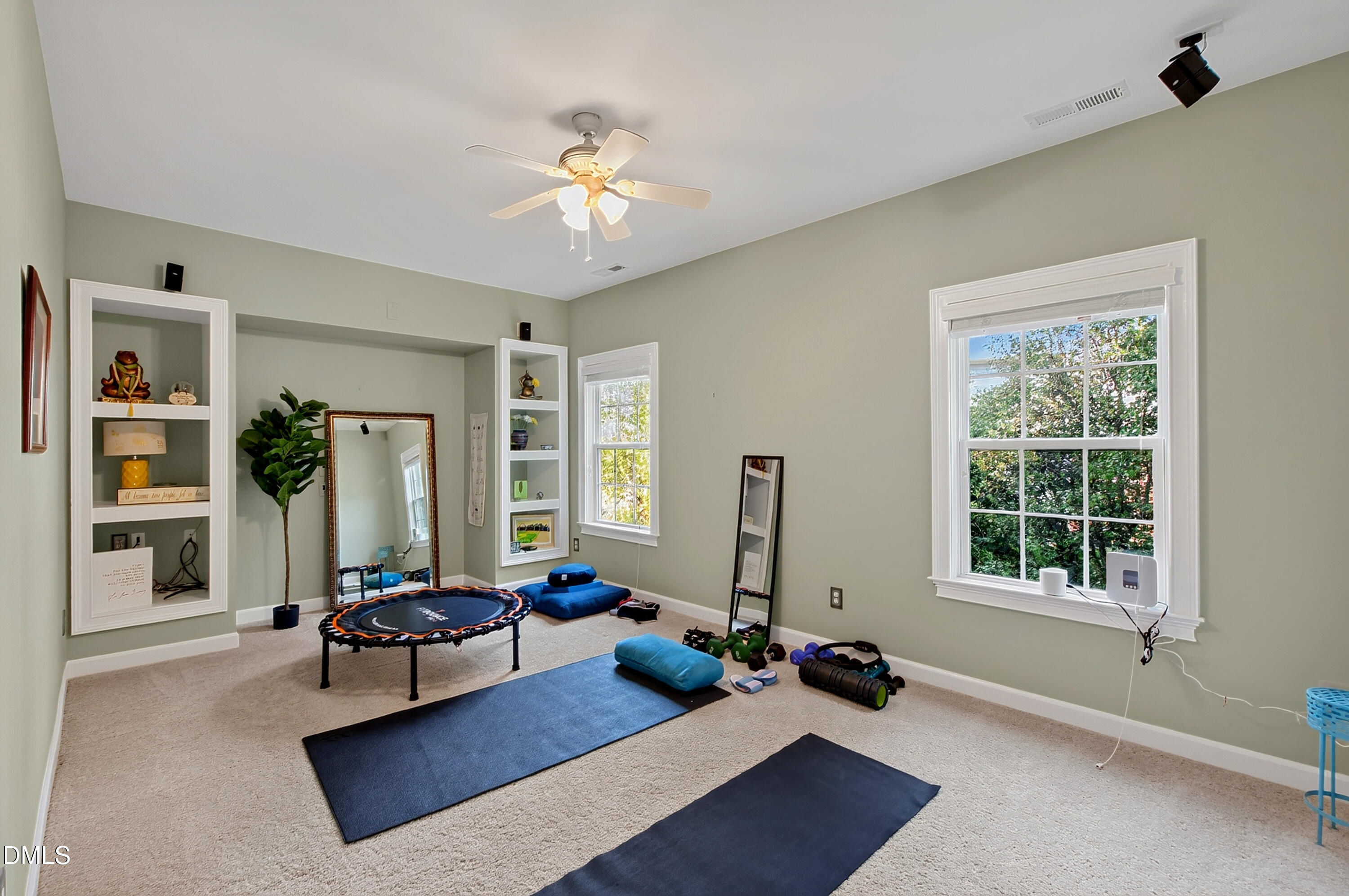 8923 Scotch Castle Drive Property Photo 34
