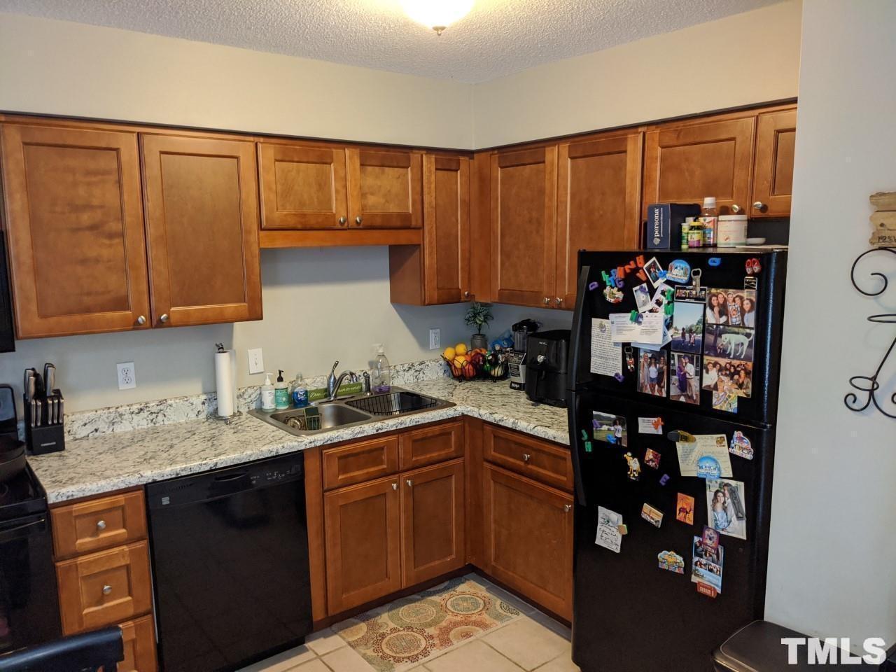 1616 Crest Road Property Photo 4