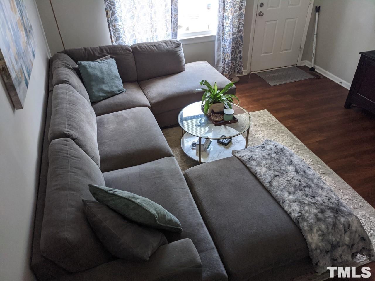 1616 Crest Road Property Photo 7