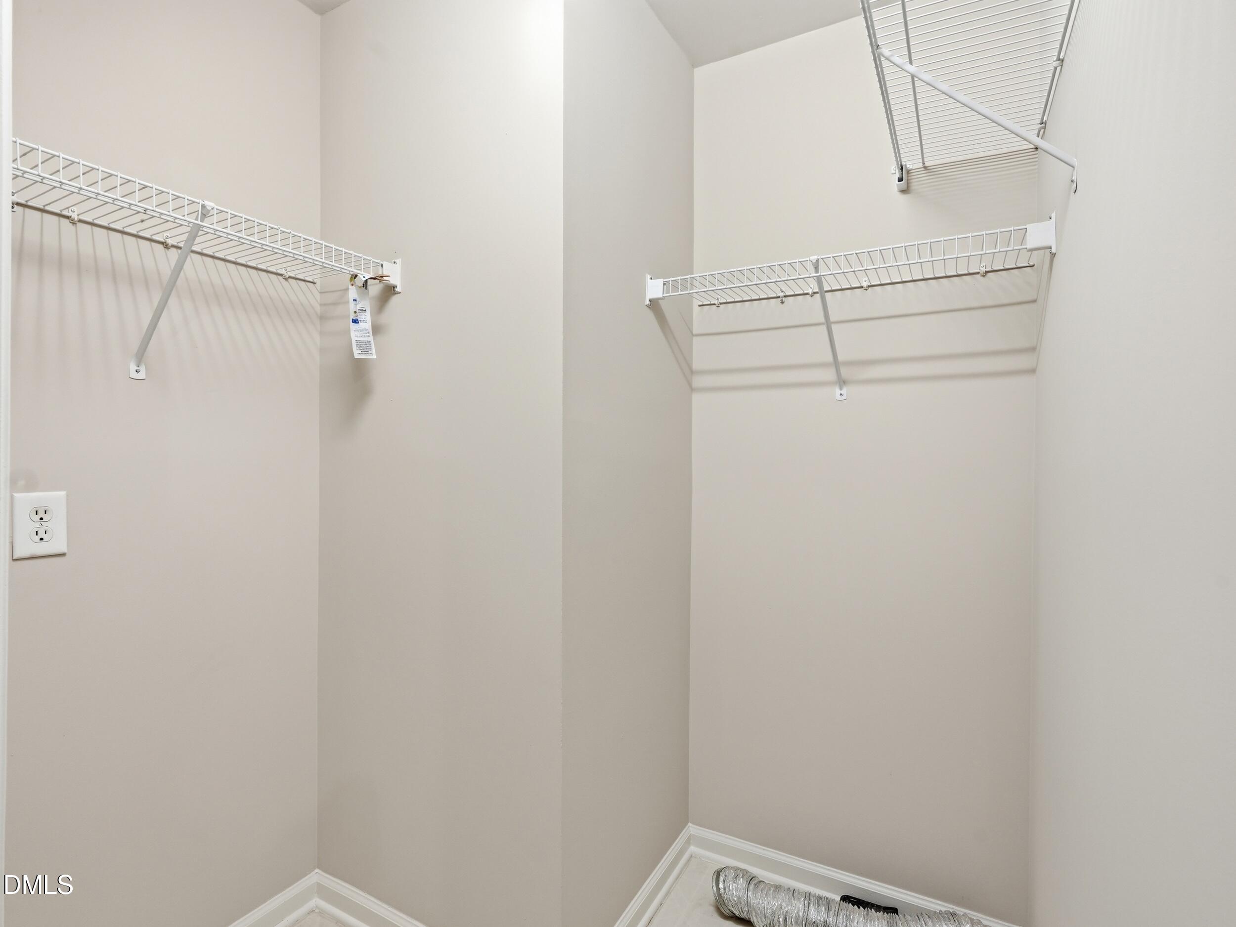 2145 Thornblade Drive Property Photo 16