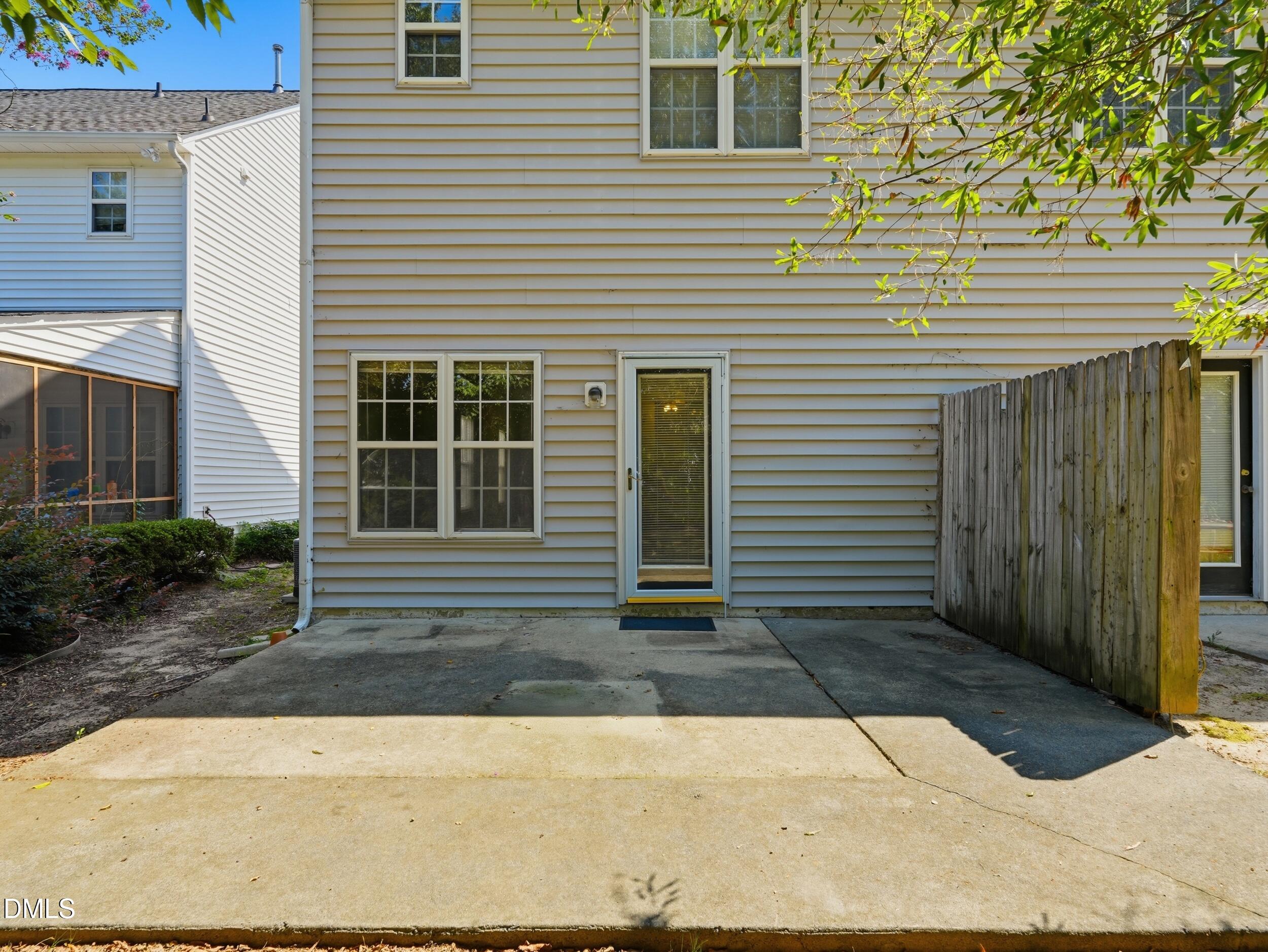 2145 Thornblade Drive Property Photo 29
