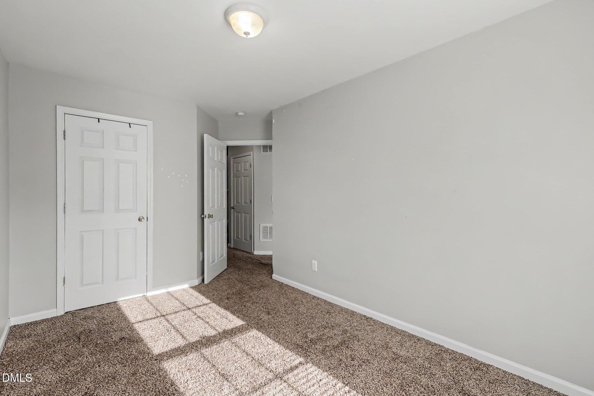 8600 Neuse Landing Lane 112 Property Photo 14