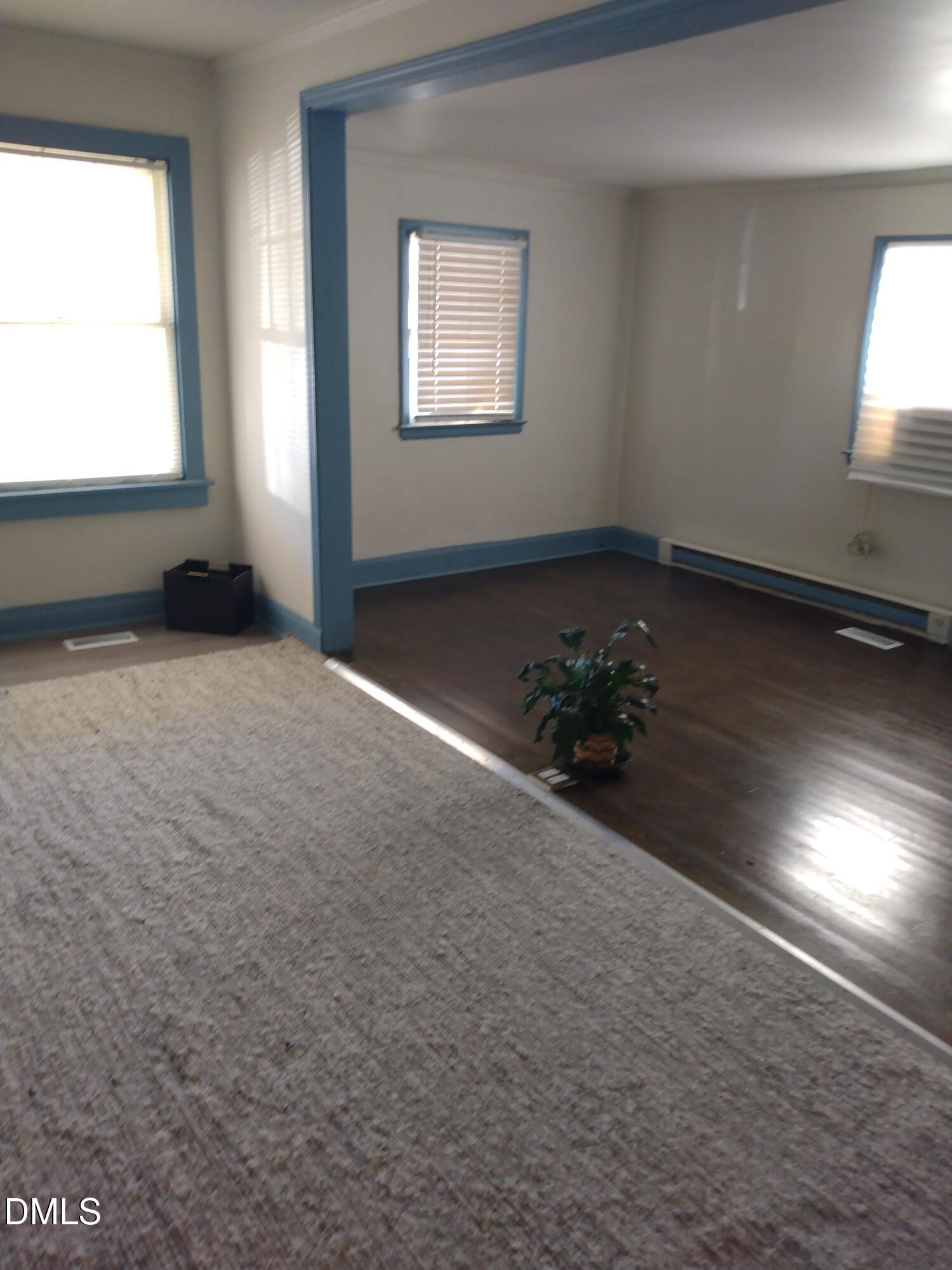 215 N Hoover Road Property Photo 4