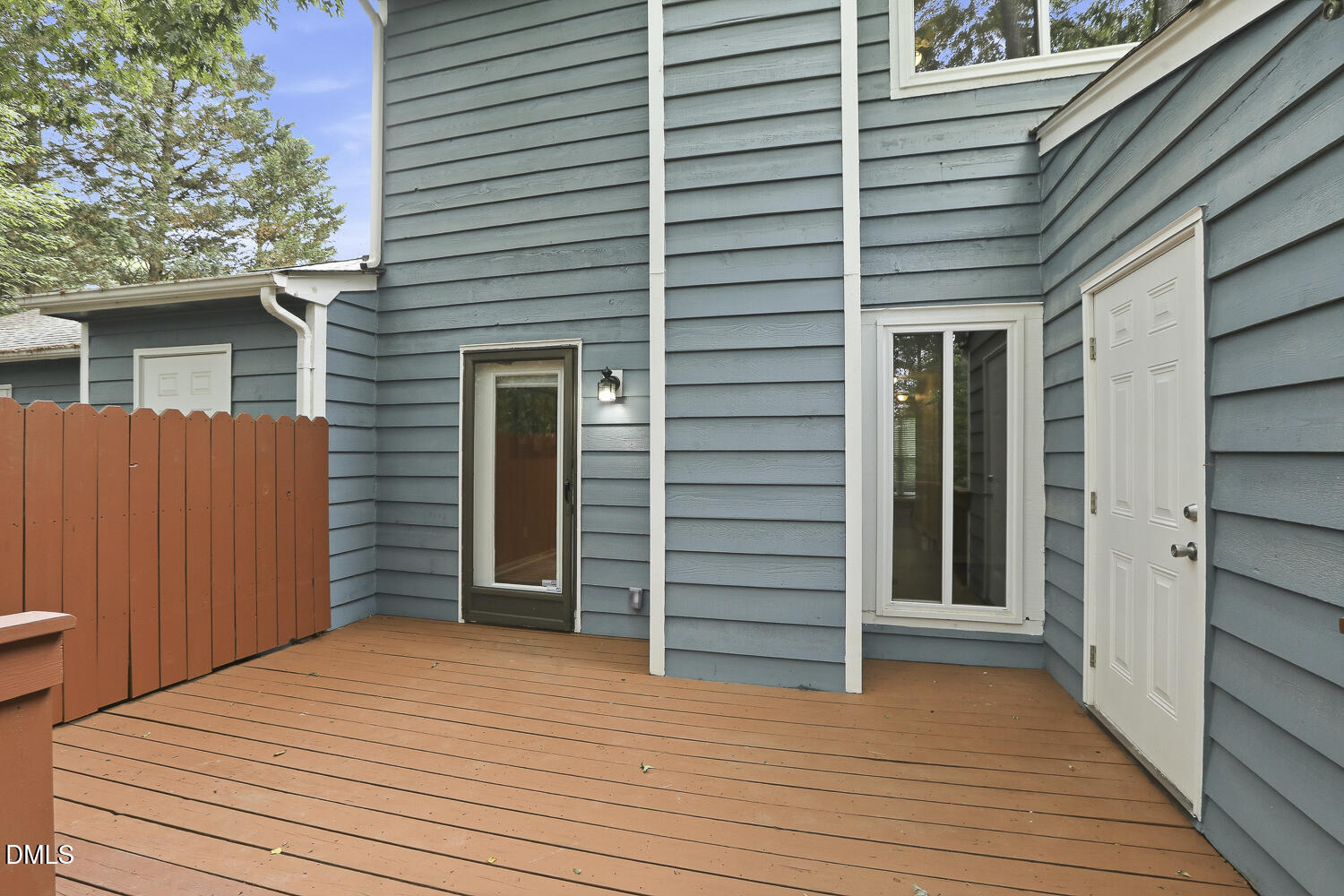 104 Applecross Drive Property Photo 1
