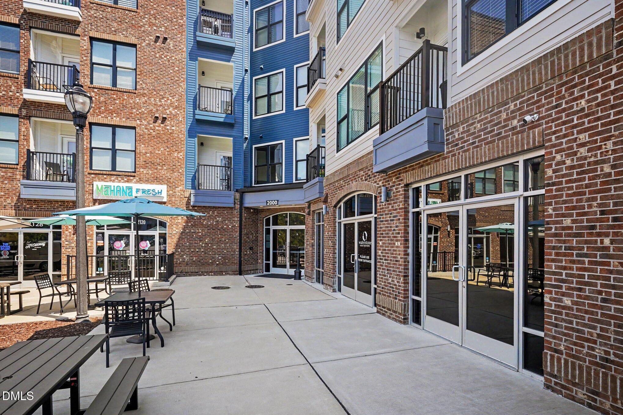 2408 Gathering Square Court Property Photo 14