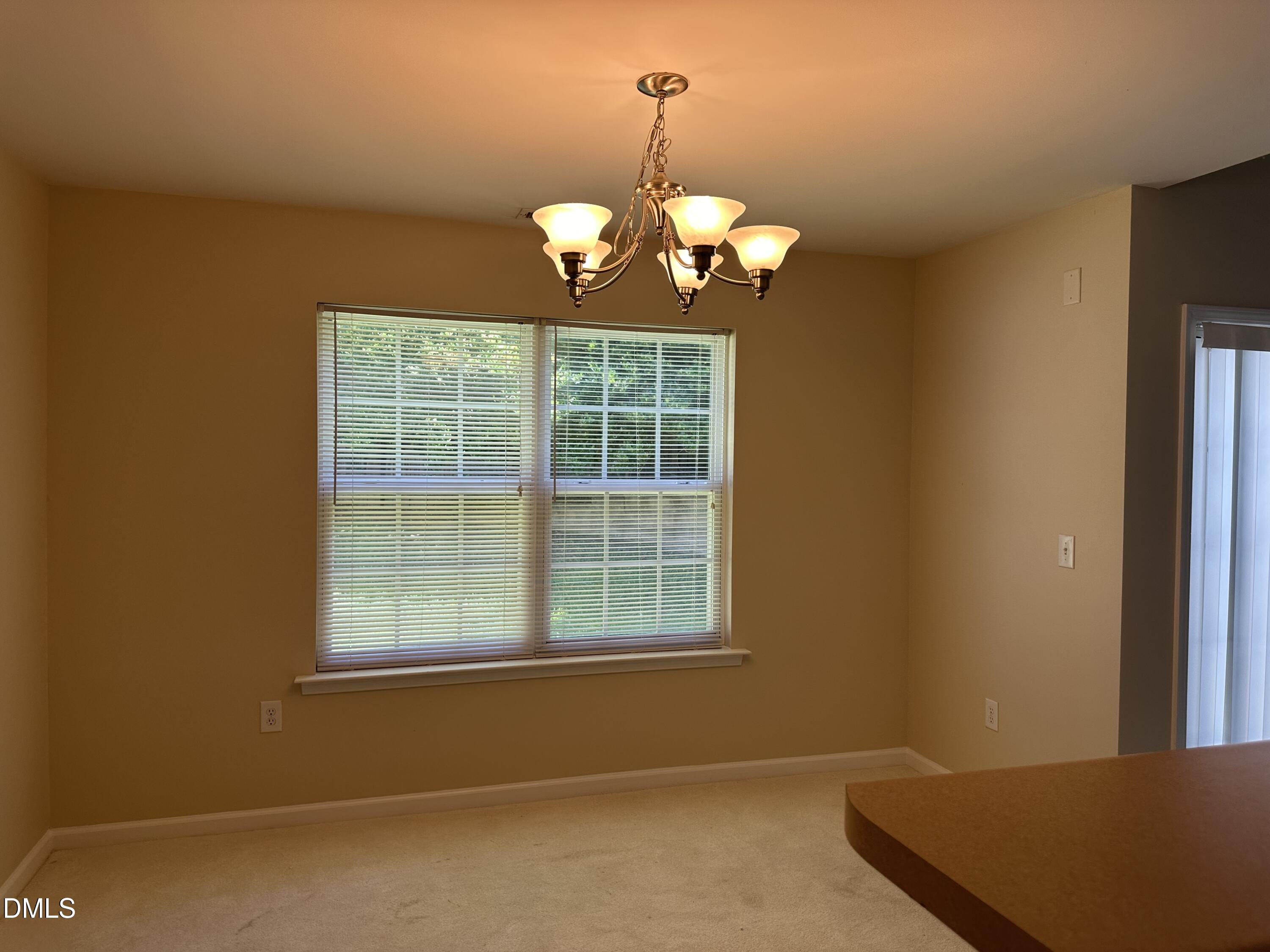 18 Grosbeak Lane Property Photo 6