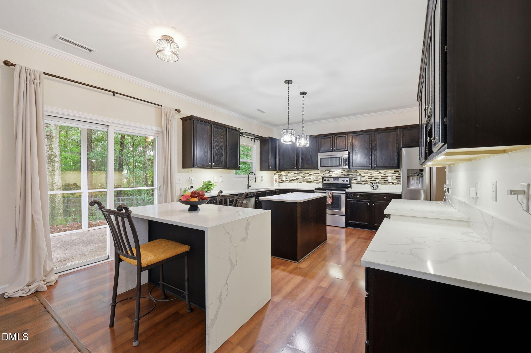 2116 Old Rosebud Drive Property Photo 4