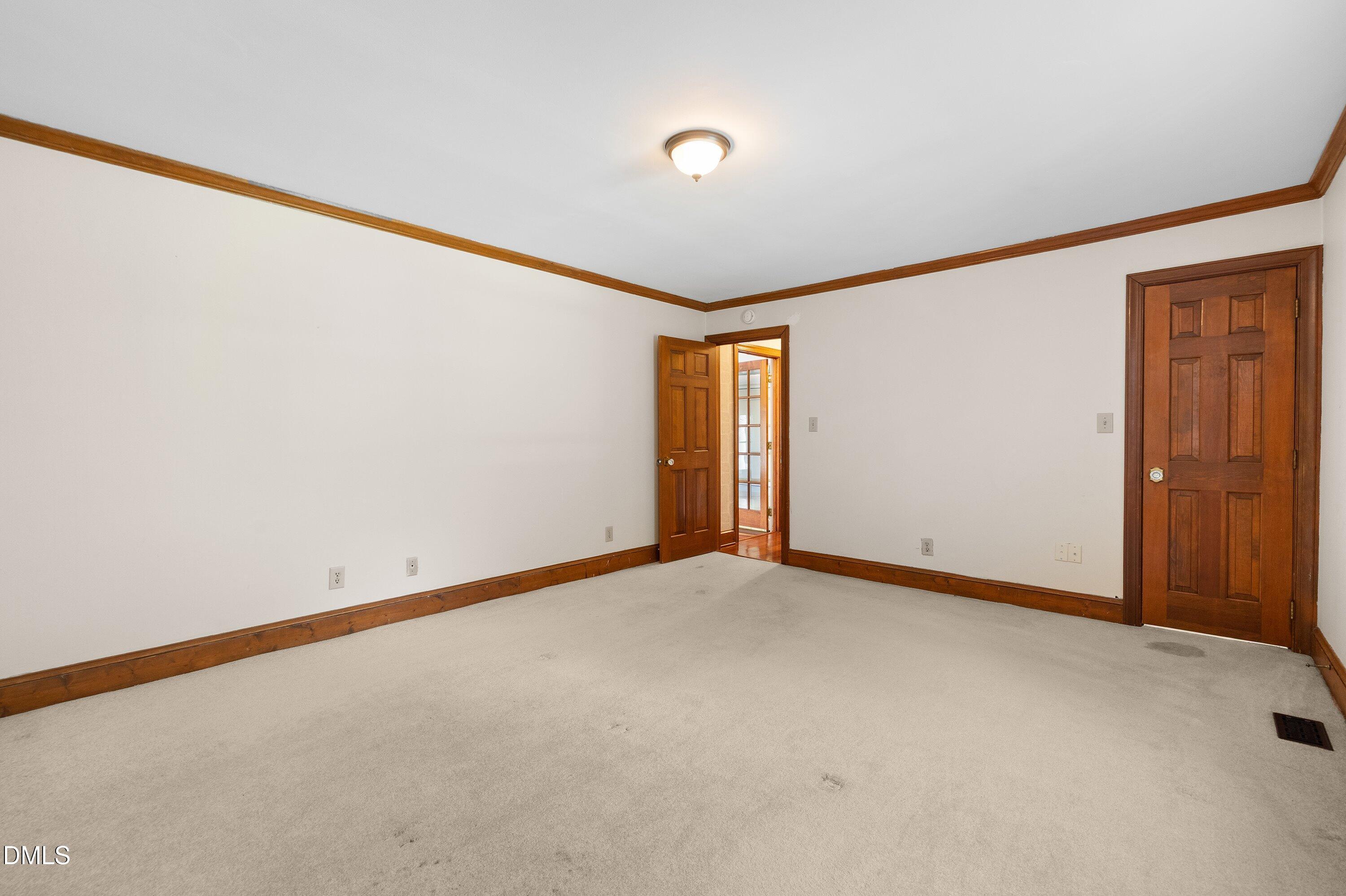 5808 Devon Circle Property Photo 24