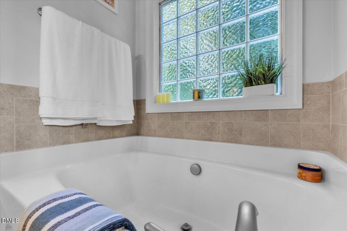 7113 Volterra Court Property Photo 28
