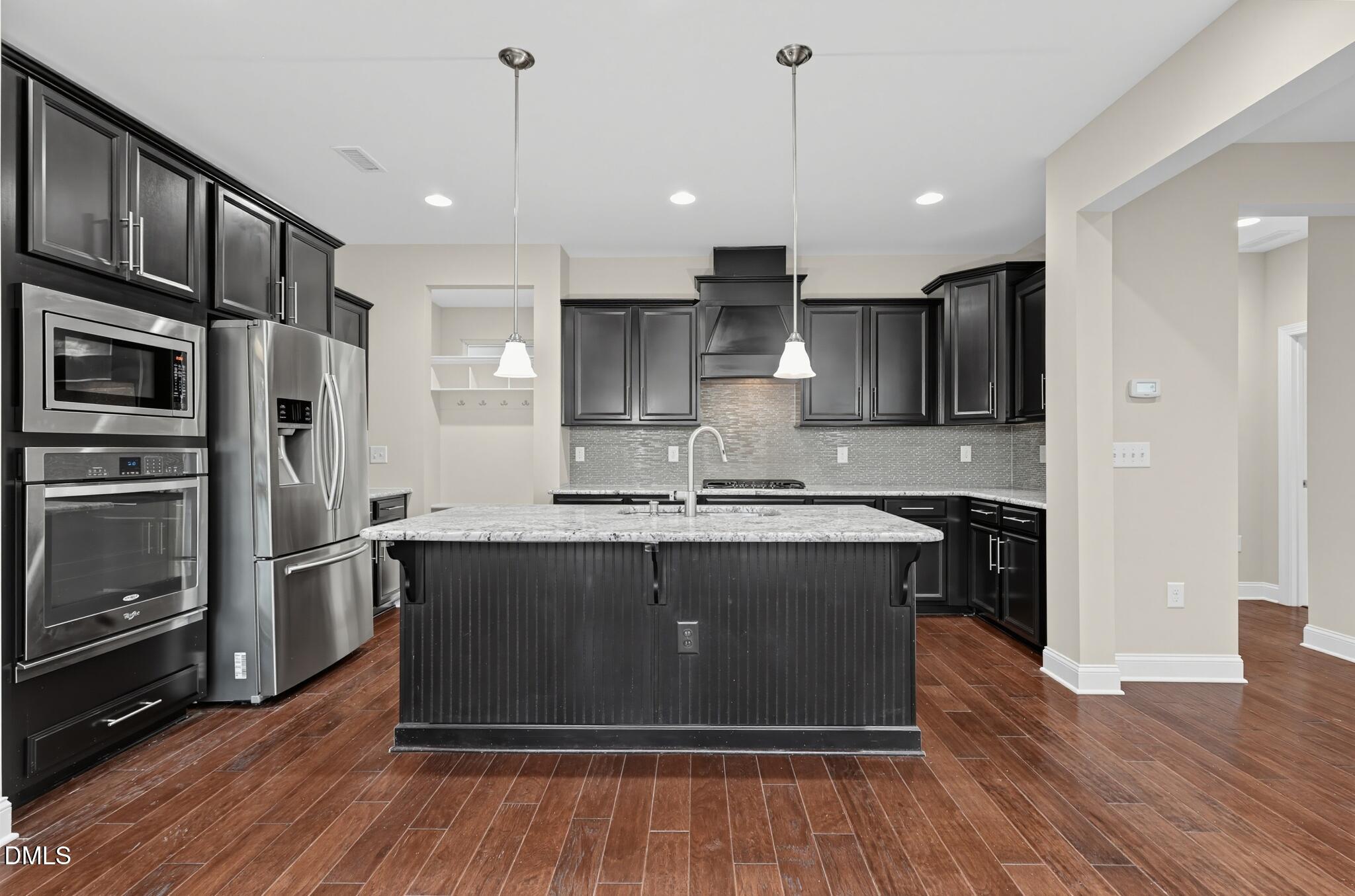 200 Begen Street Property Photo 9