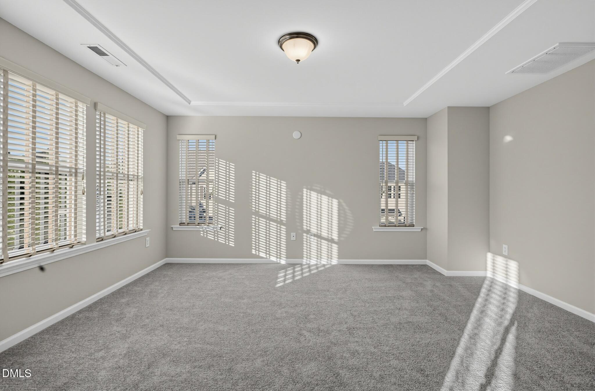 200 Begen Street Property Photo 14