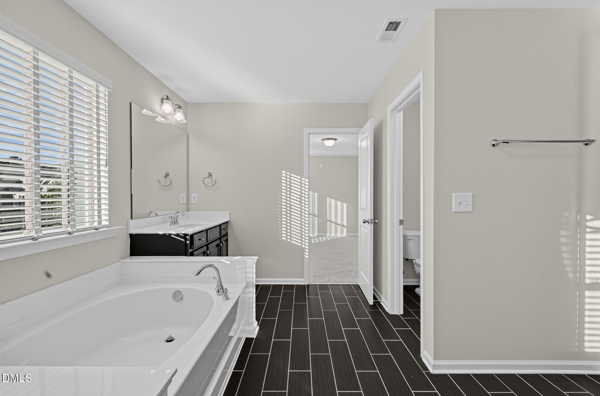 200 Begen Street Property Photo 16