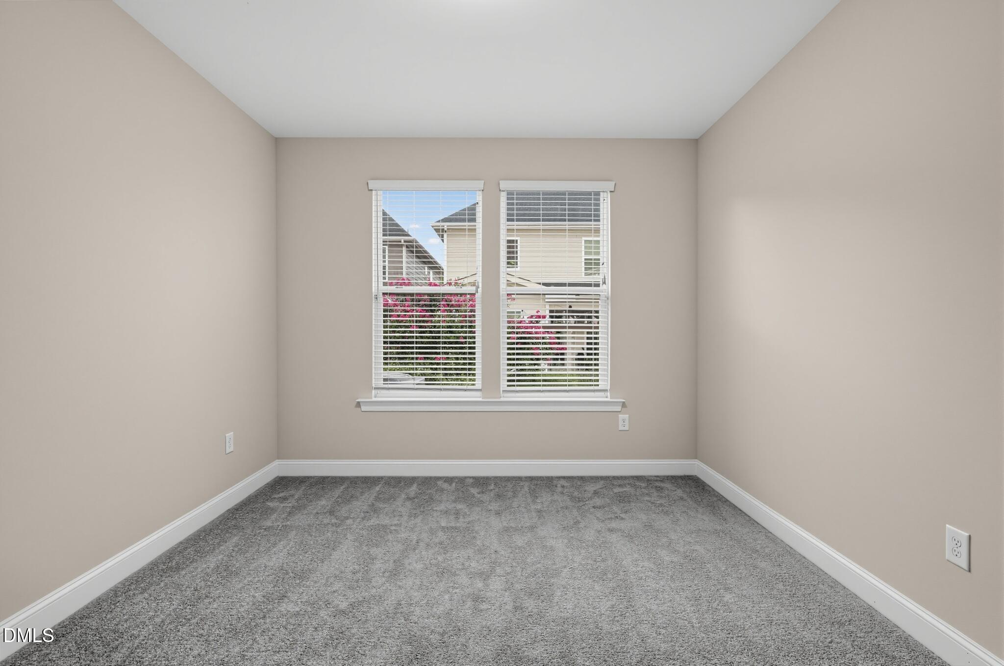 200 Begen Street Property Photo 18