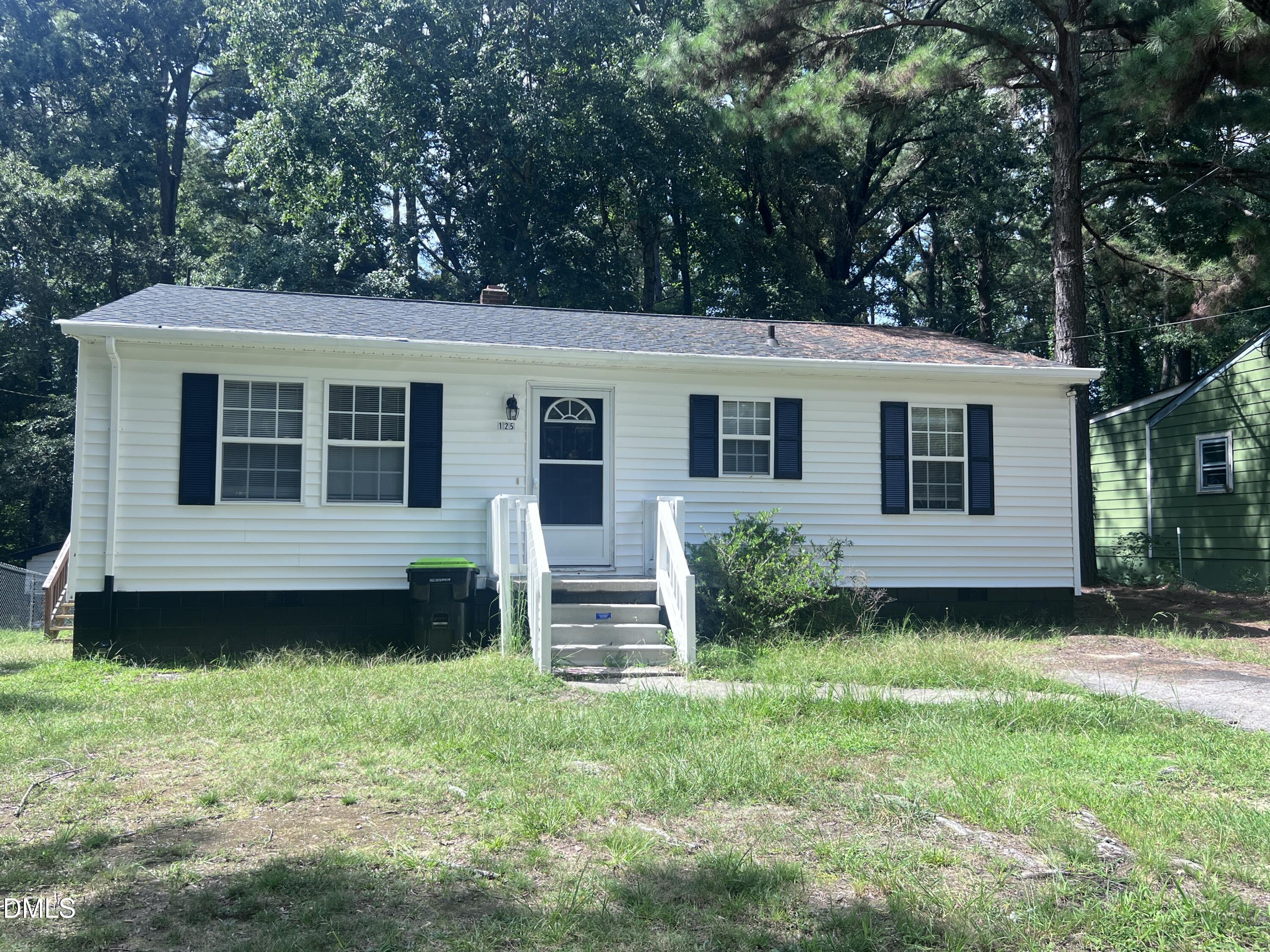 125 Booth Avenue Property Photo 1