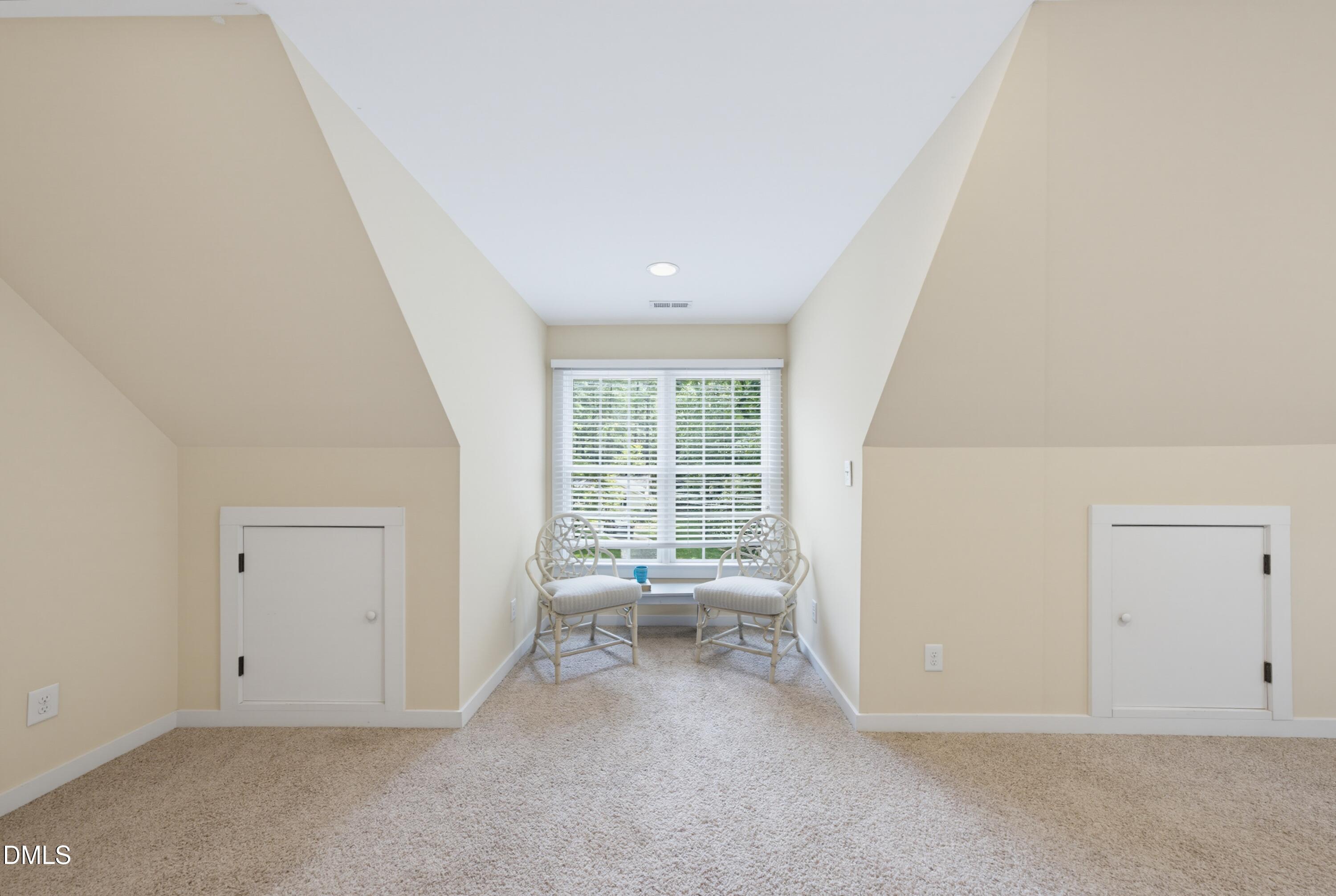 101 Oakwood Drive Property Photo 43