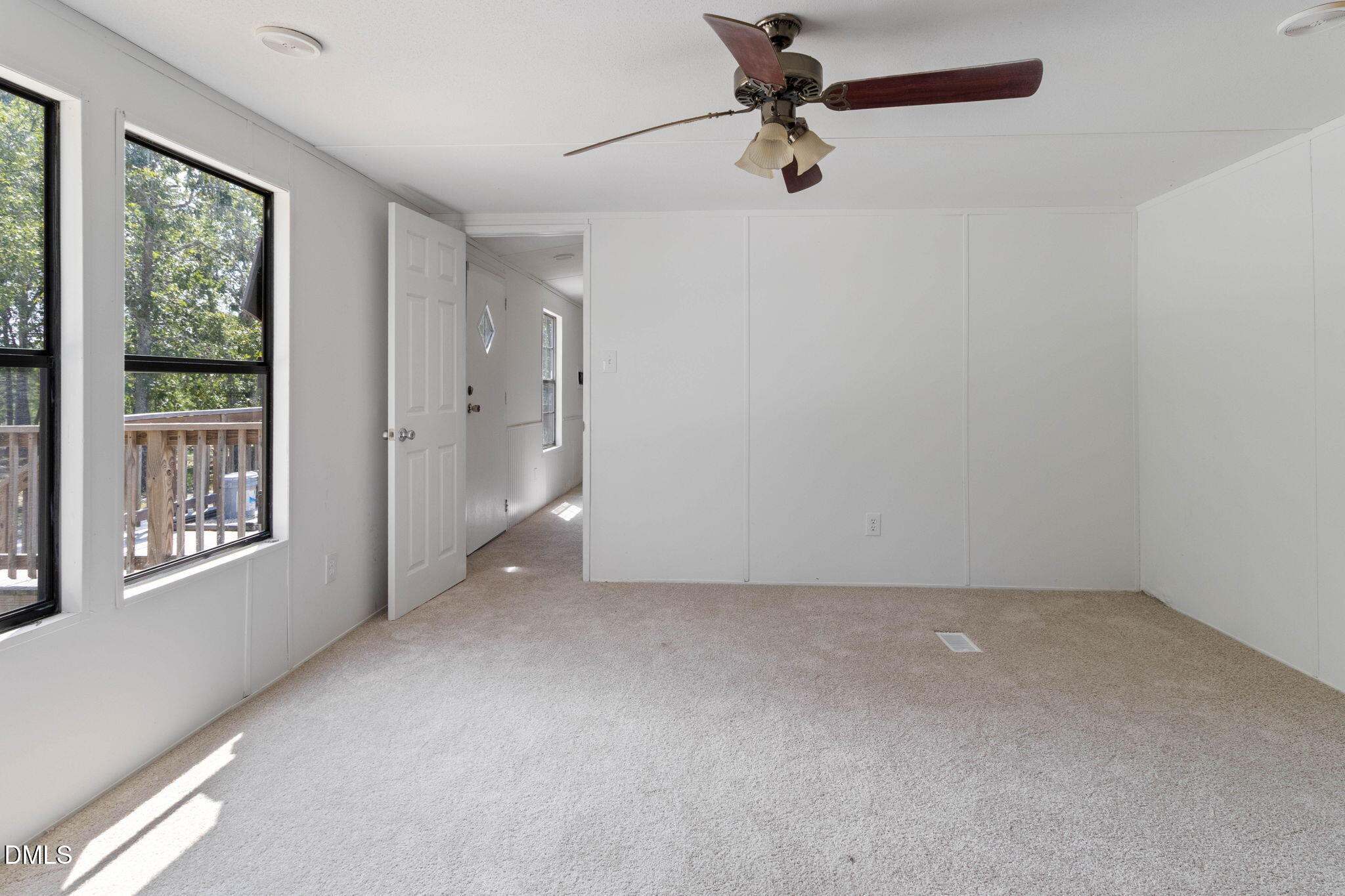 148 Autumn Drive Property Photo 10