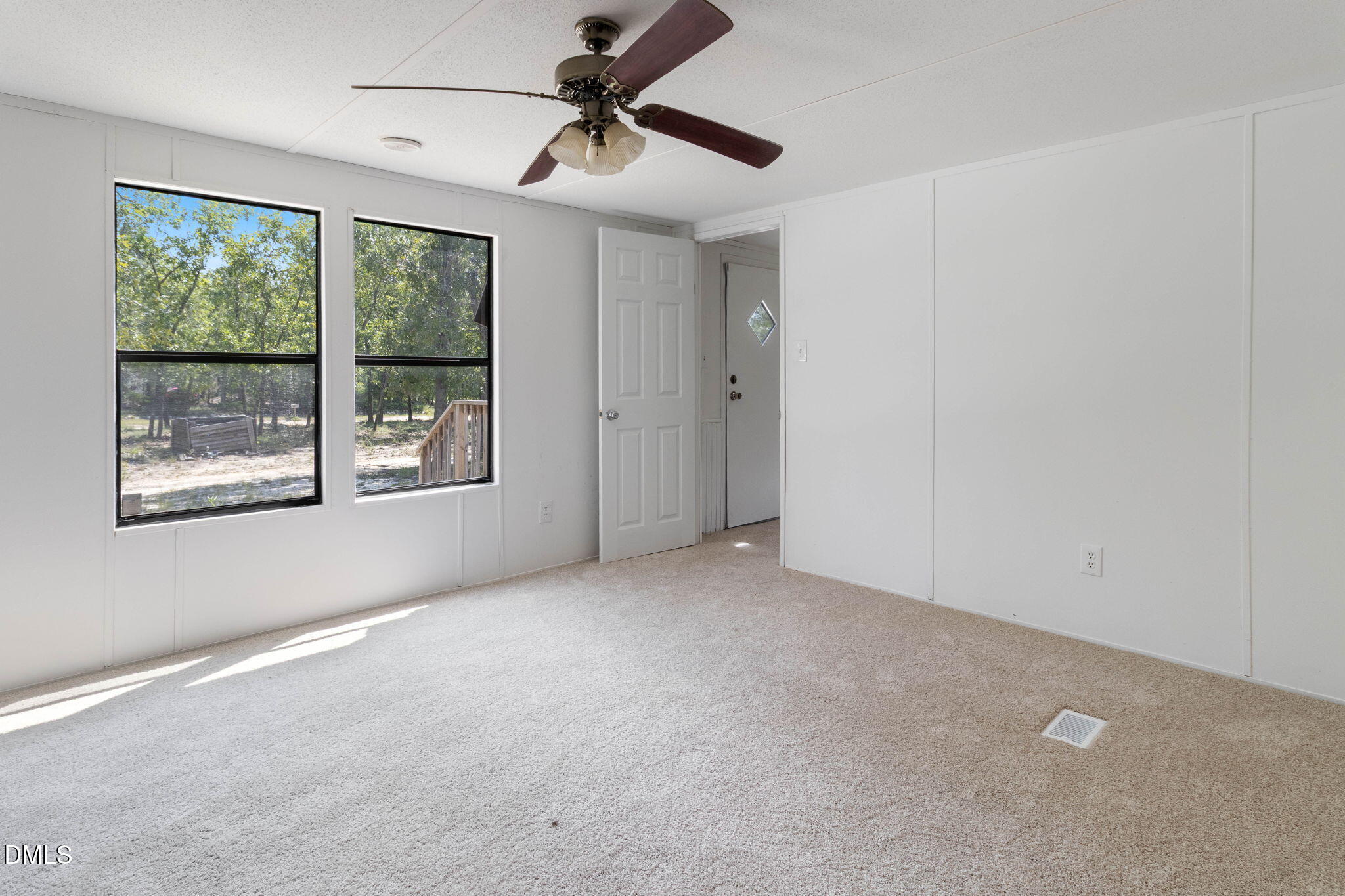 148 Autumn Drive Property Photo 11