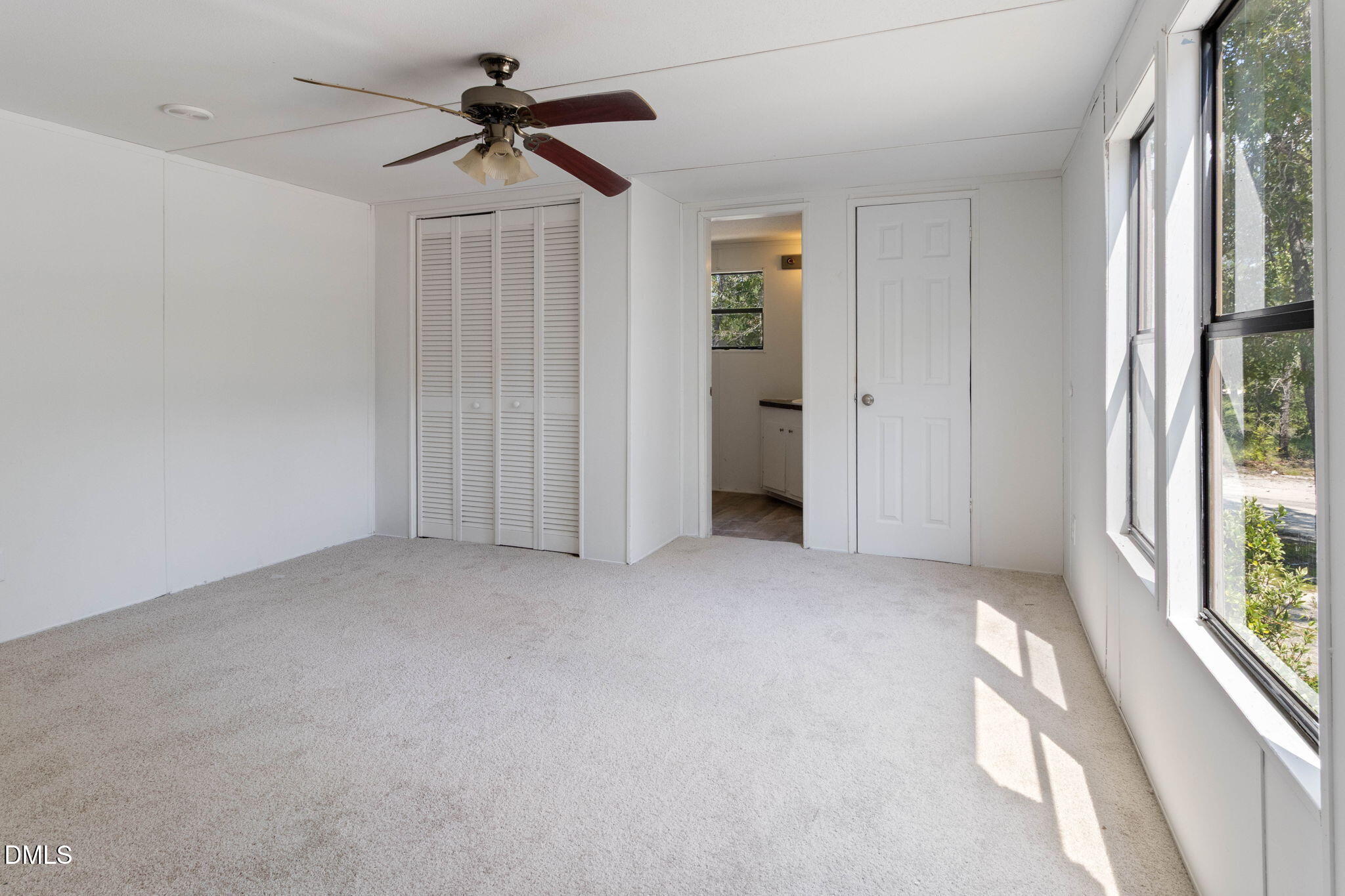 148 Autumn Drive Property Photo 12