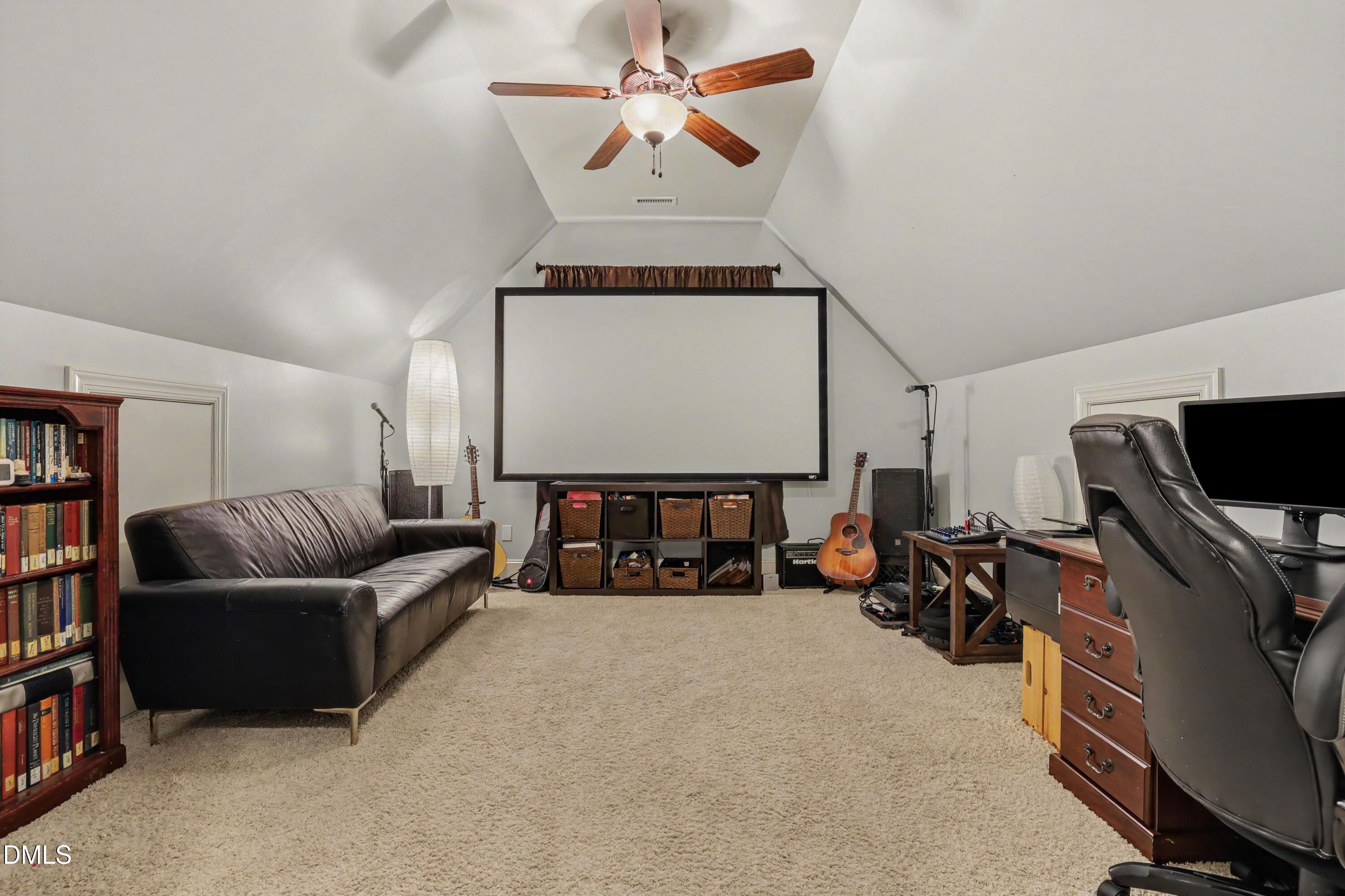 4217 Field Oak Drive Property Photo 18