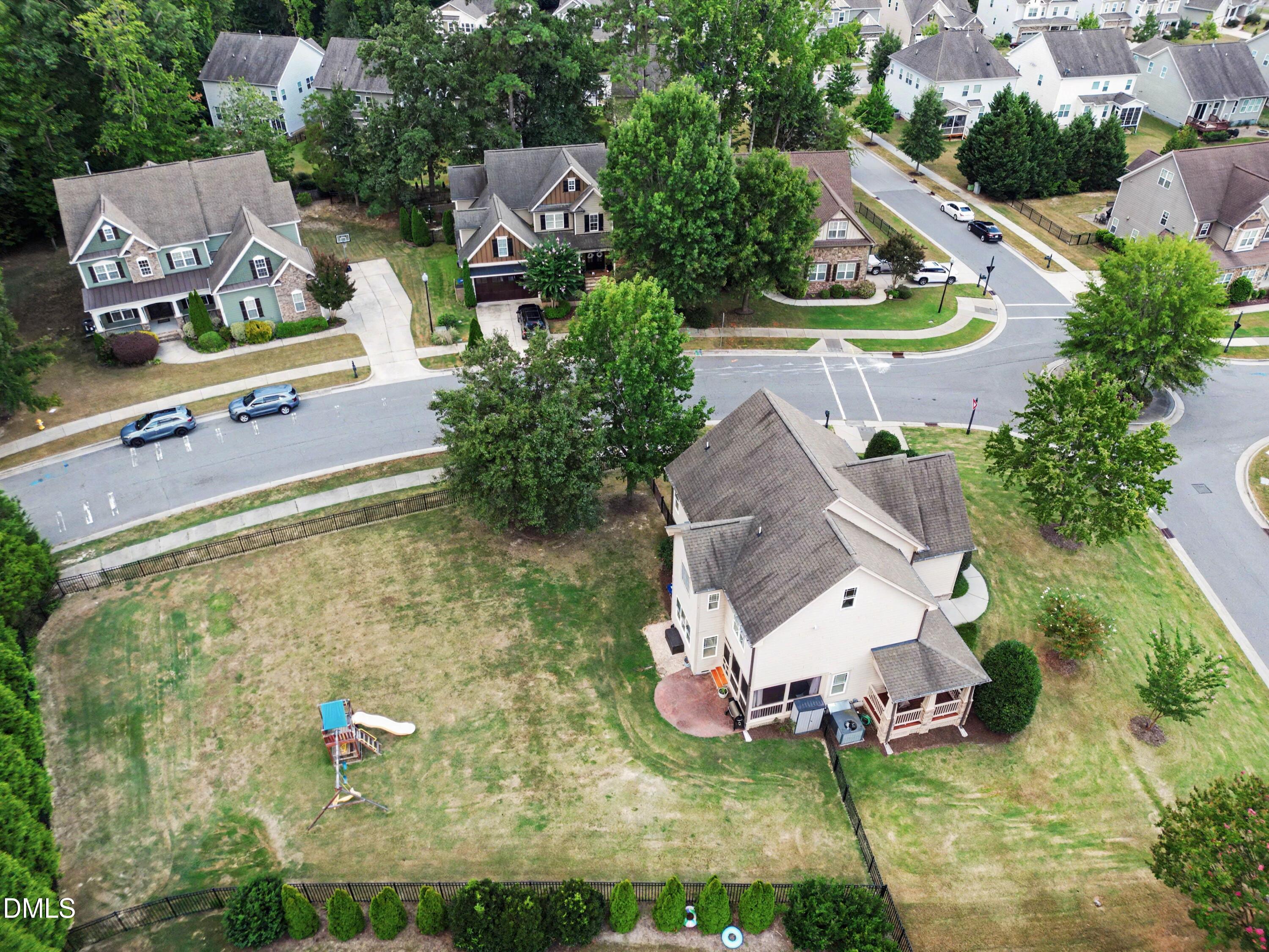 4217 Field Oak Drive Property Photo 33
