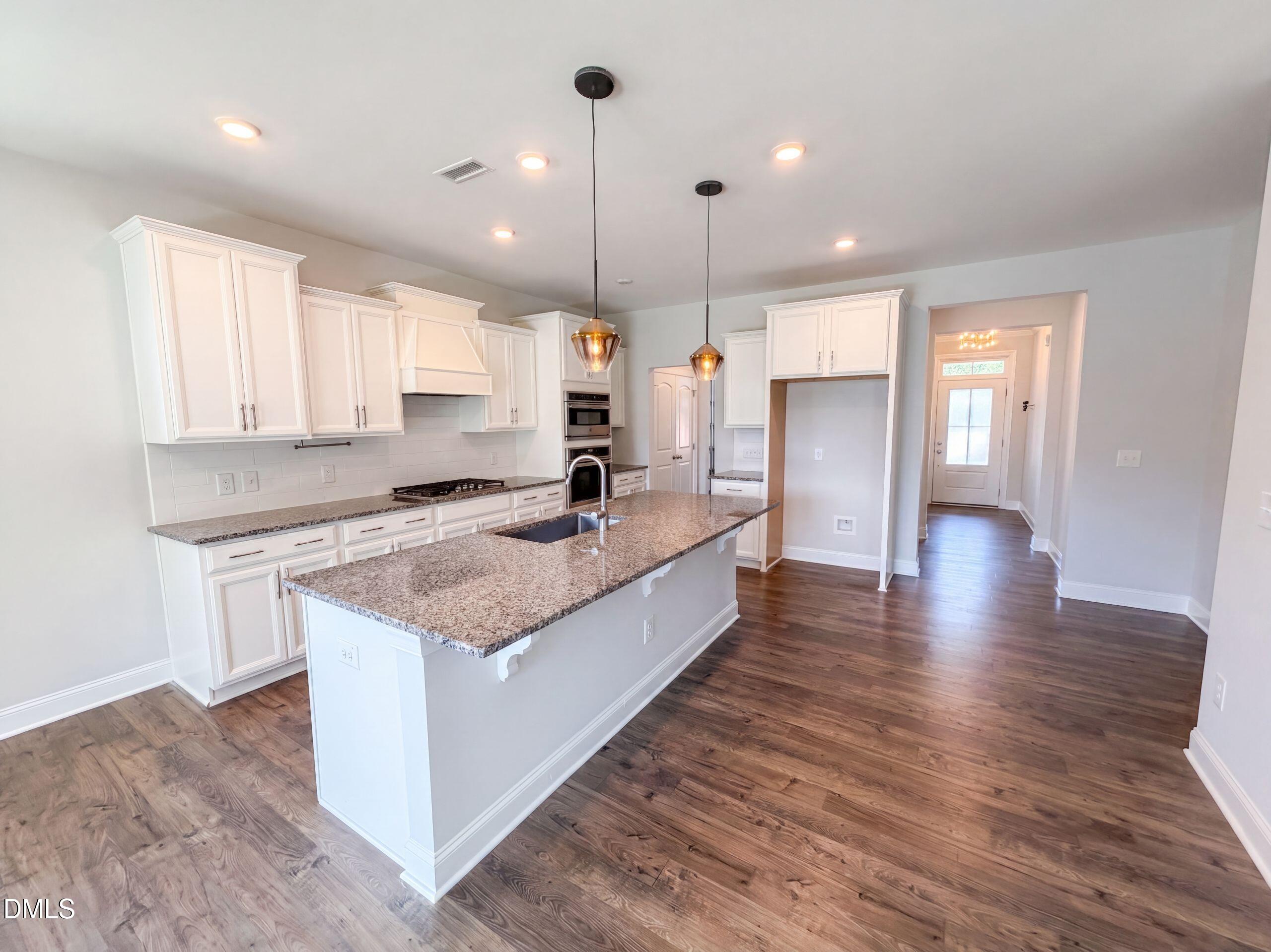 1102 Meadow Pond Drive Property Photo 2