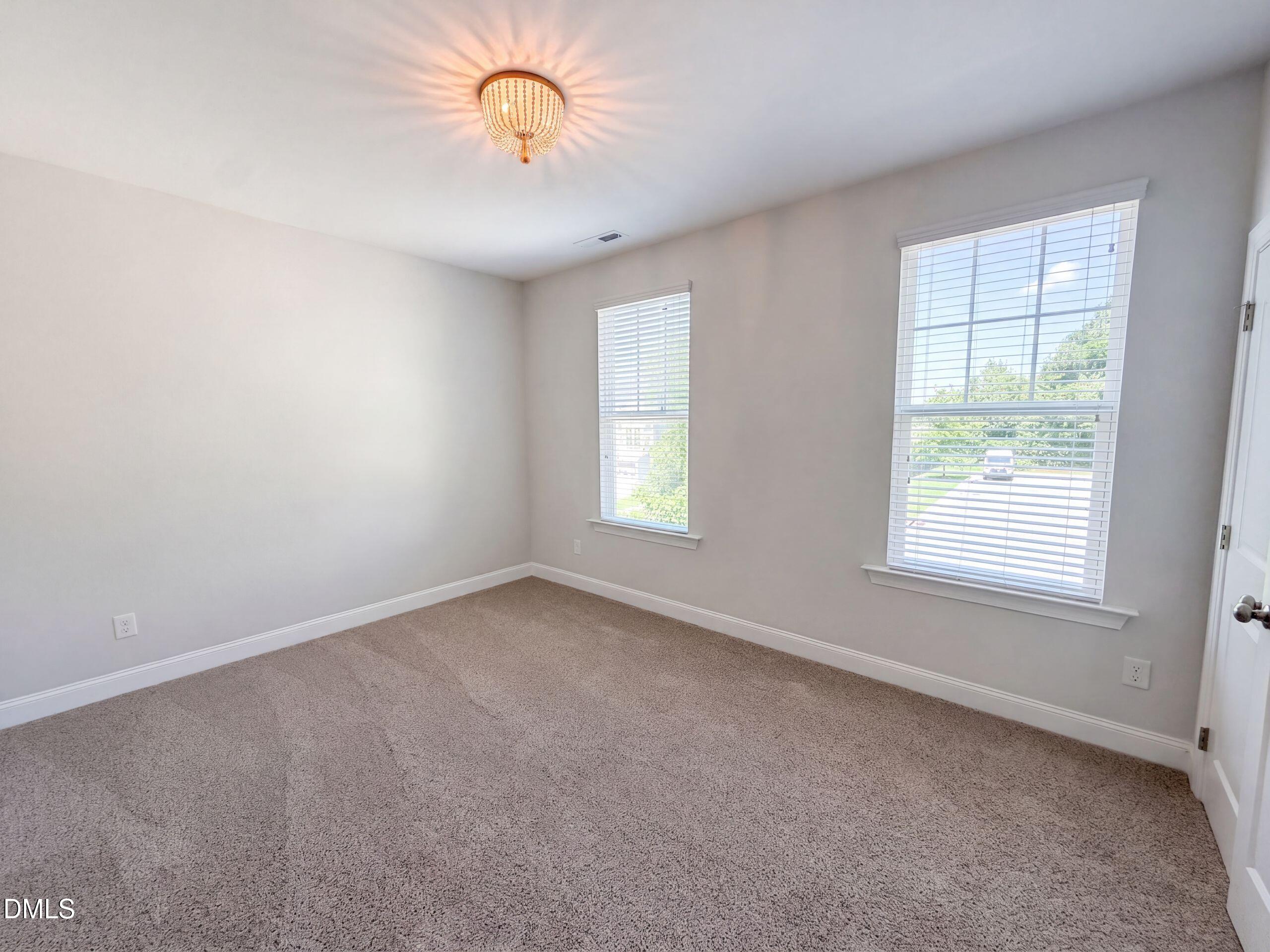 1102 Meadow Pond Drive Property Photo 11