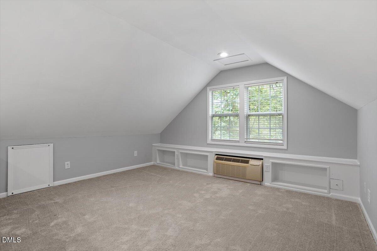 306 New Rail Drive Property Photo 39