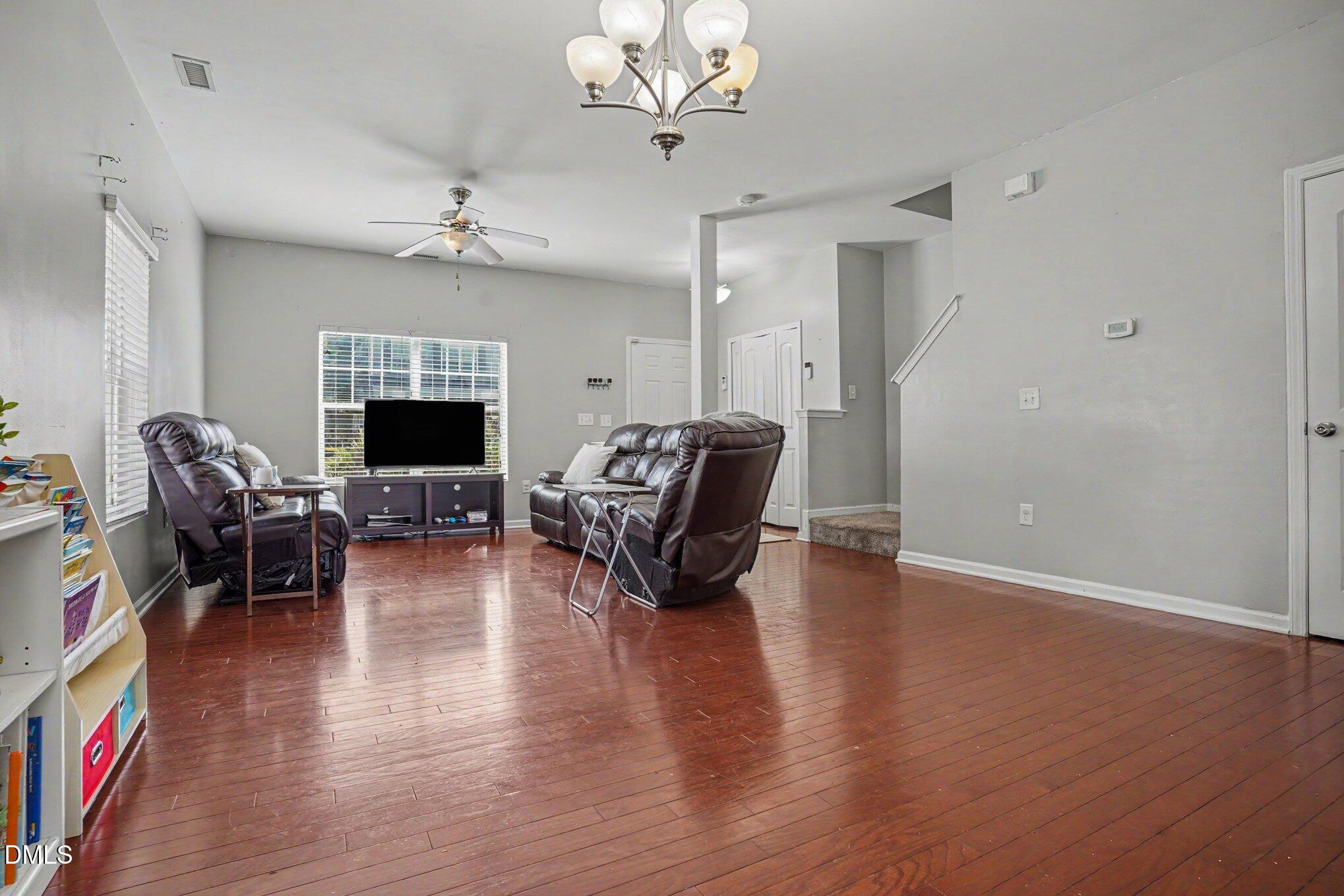 1304 Cozart Street 227 Property Photo 5