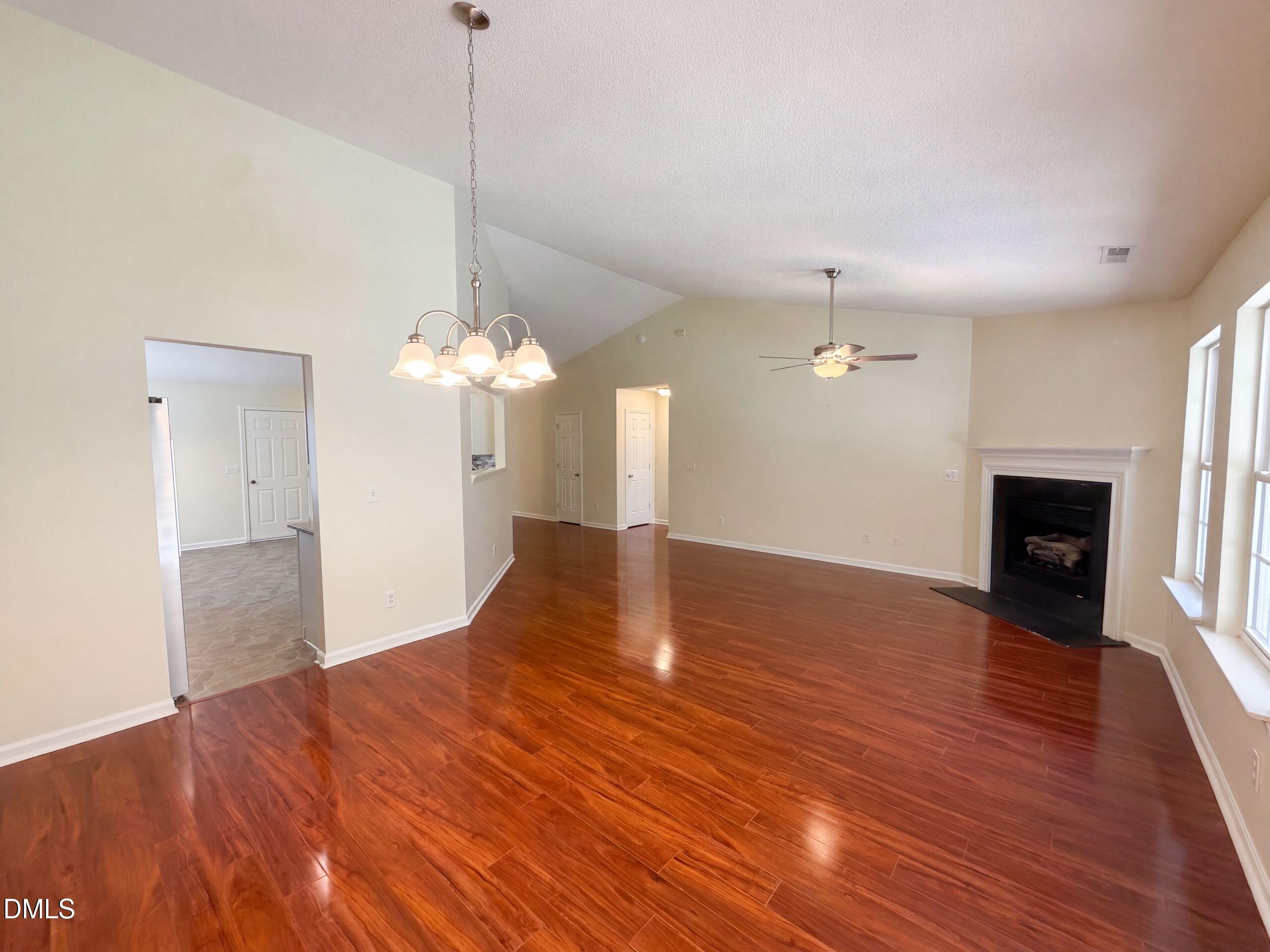 5512 Spindlewood Court Property Photo 8