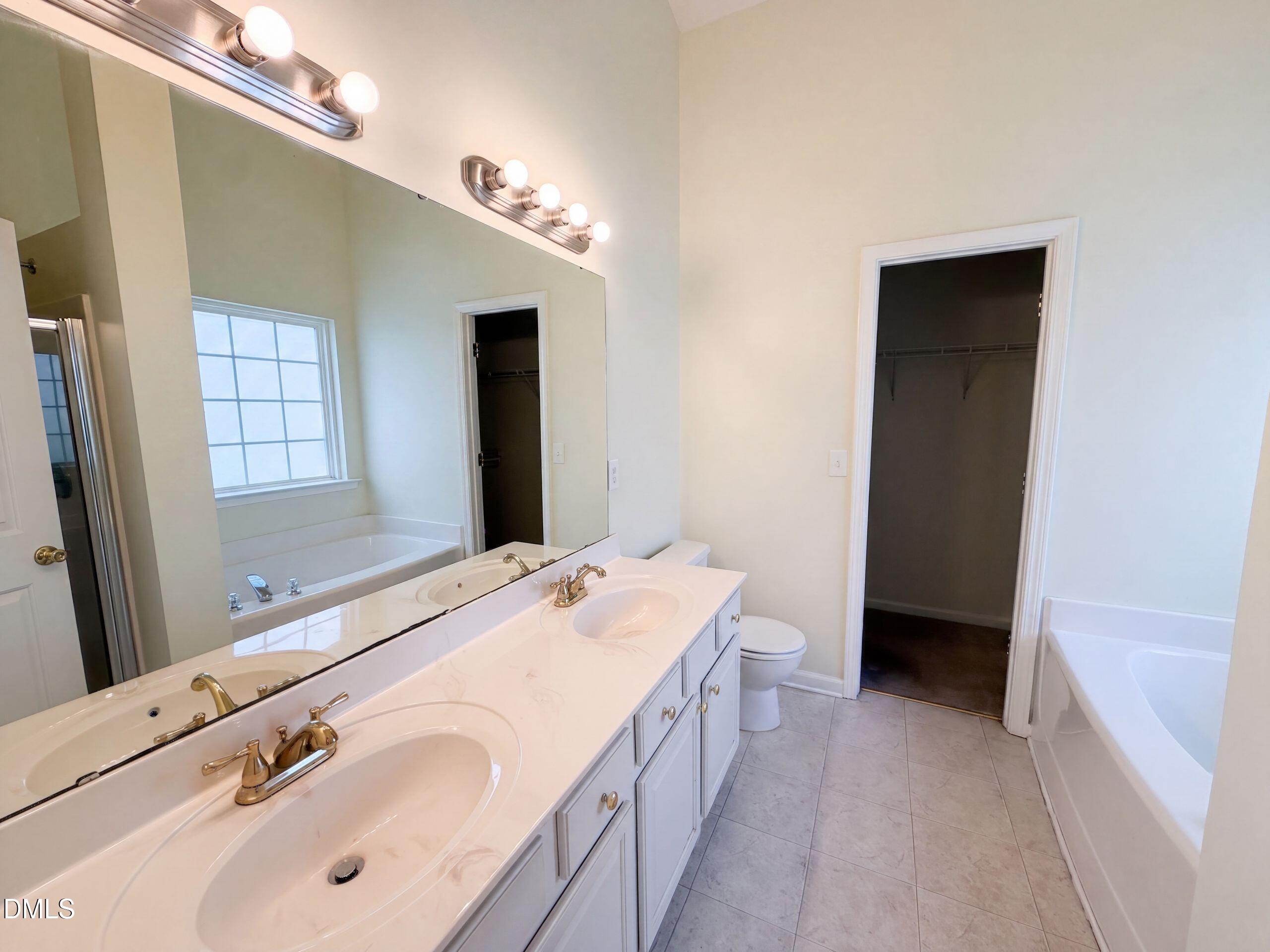 5512 Spindlewood Court Property Photo 11
