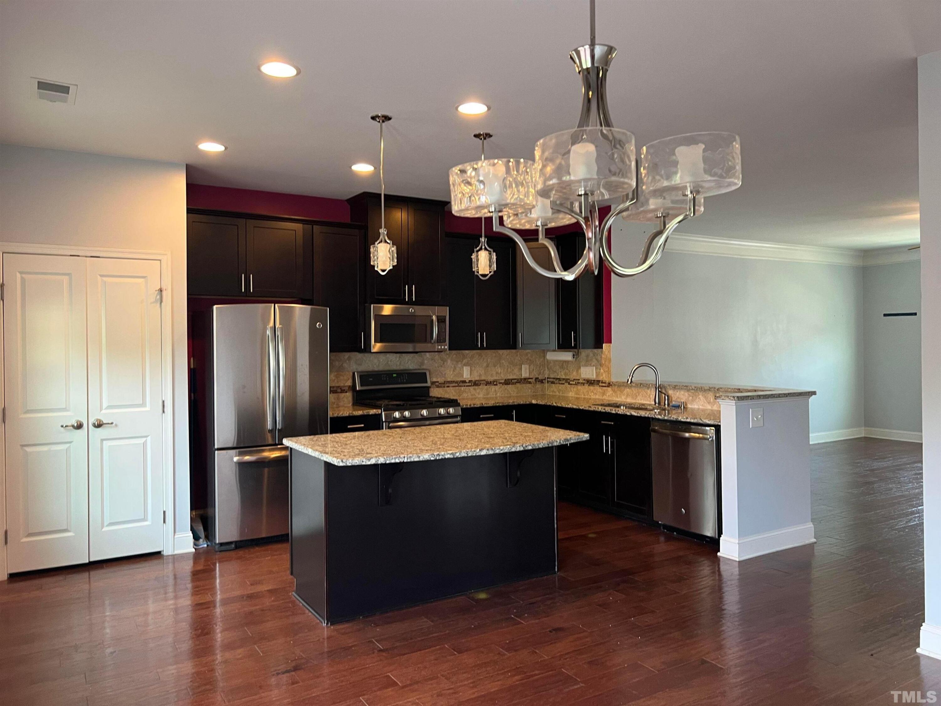 1137 Boxcar Way Property Photo 3