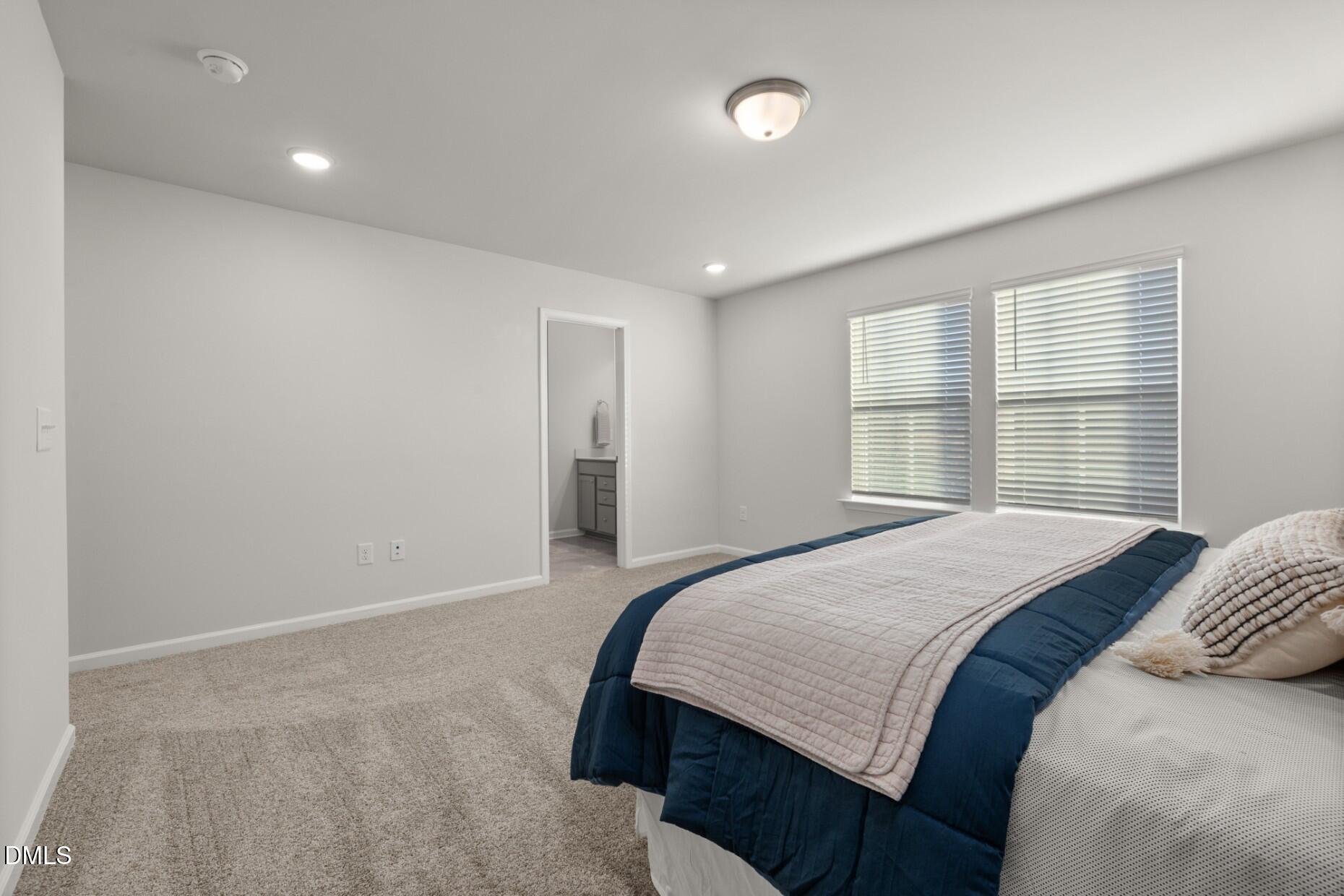 216 Armorial Court Property Photo 13