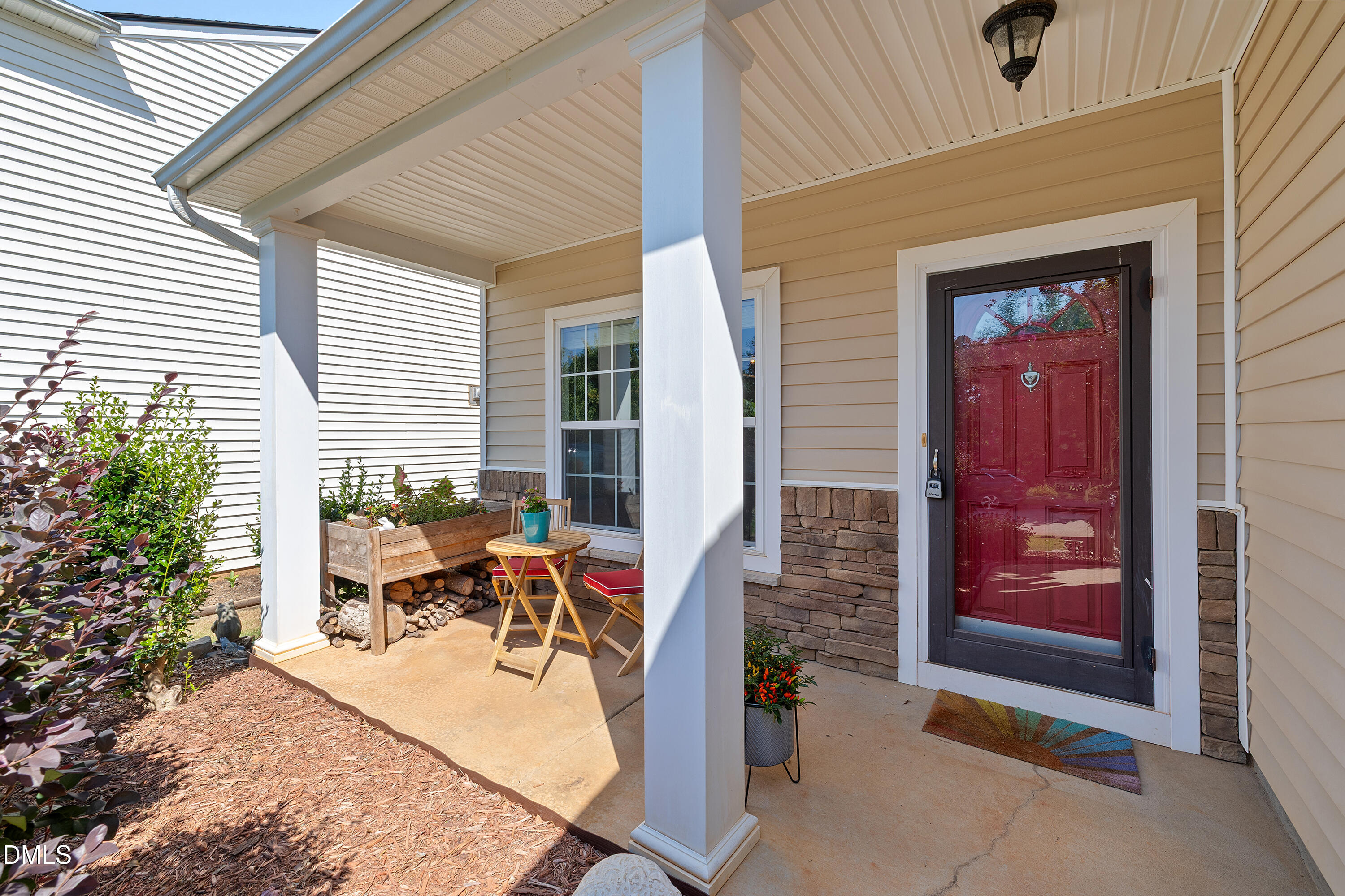 209 Arctic Ridge Way Property Photo 2