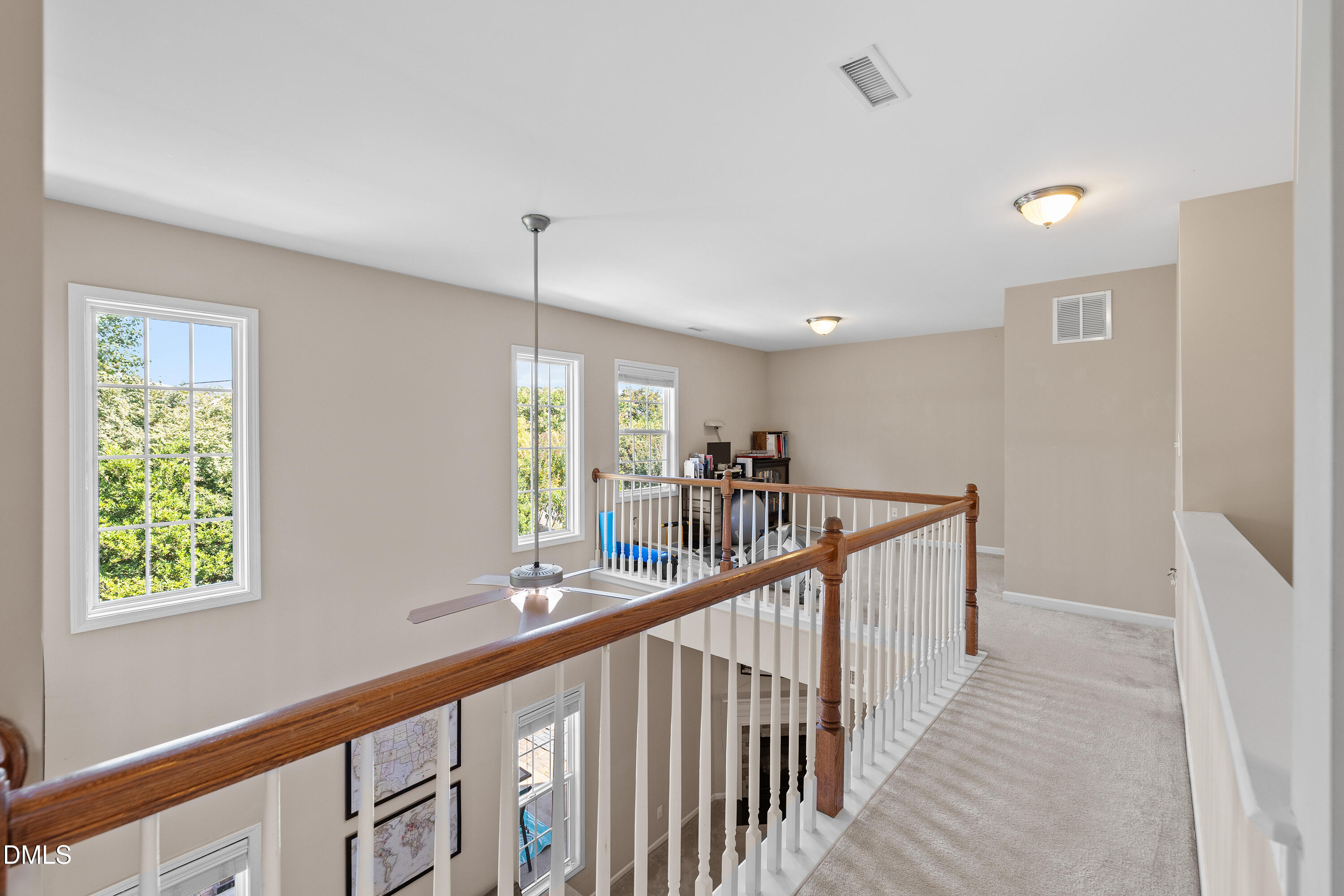 209 Arctic Ridge Way Property Photo 9