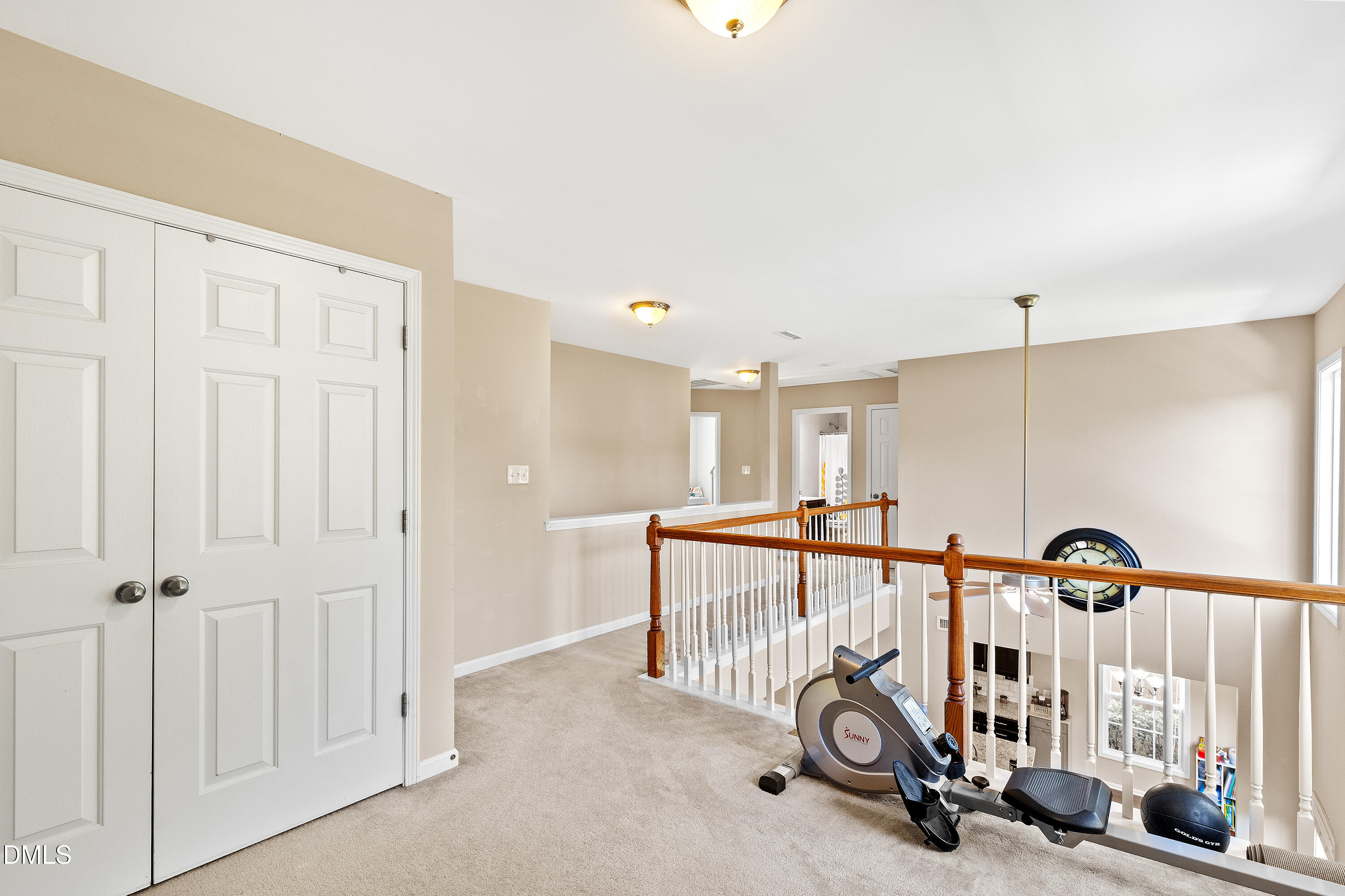 209 Arctic Ridge Way Property Photo 10