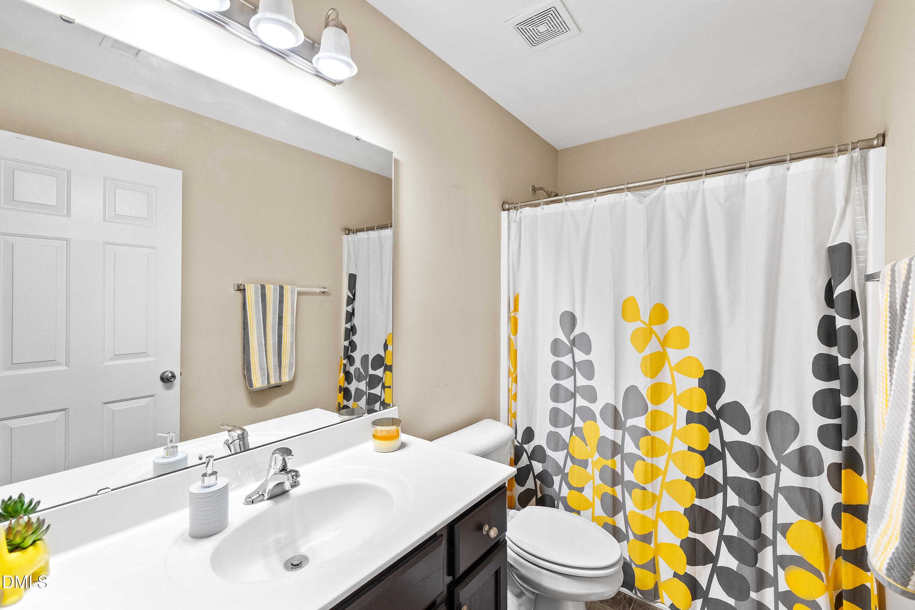 209 Arctic Ridge Way Property Photo 17