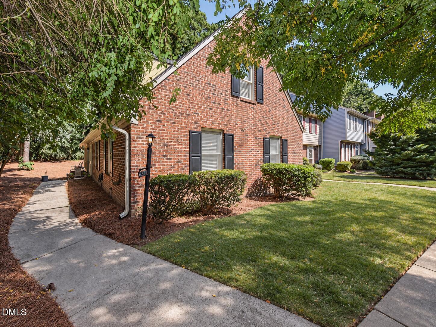 5674 Hamstead Crossing Property Photo 1