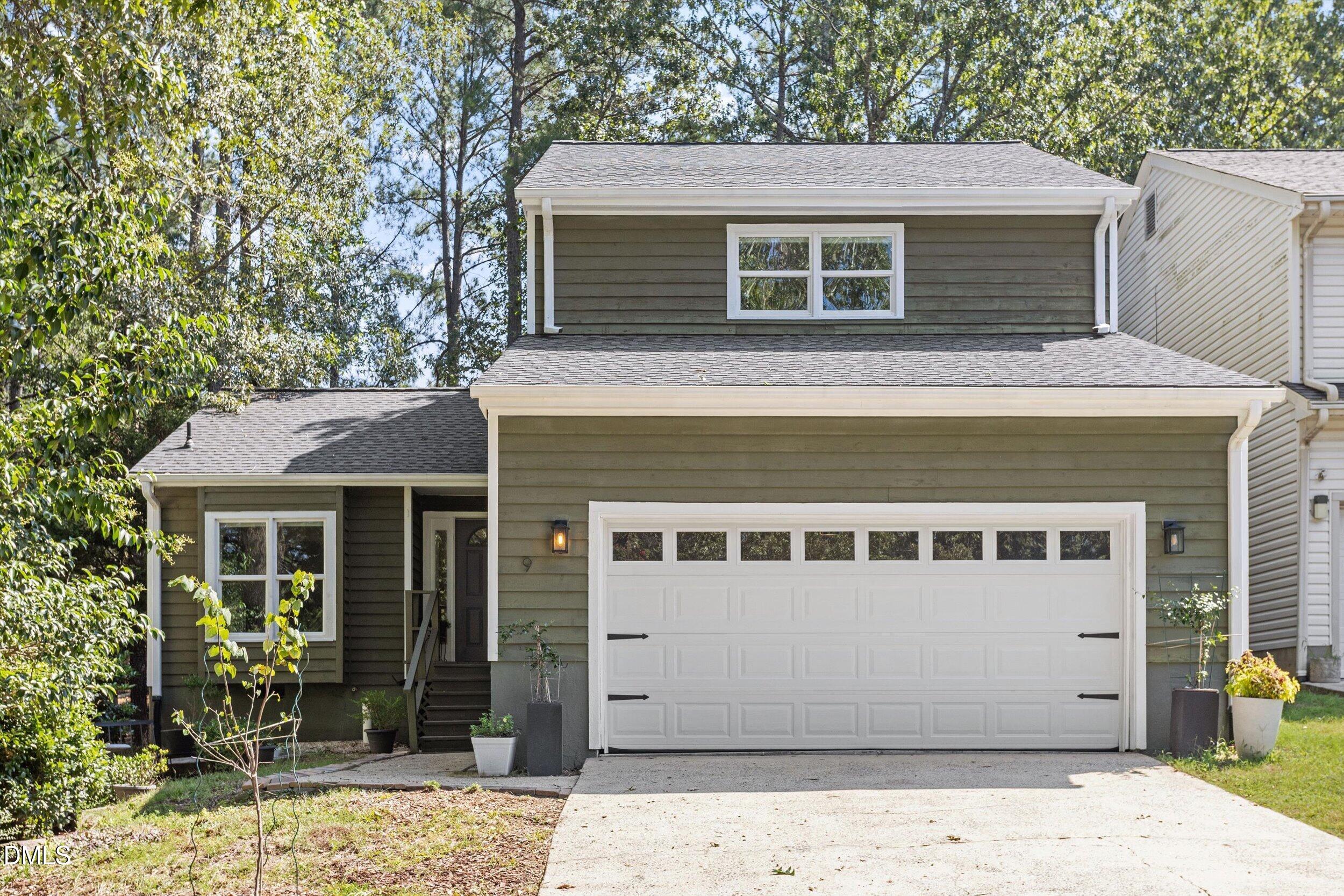 9 Lark Circle Property Photo 1