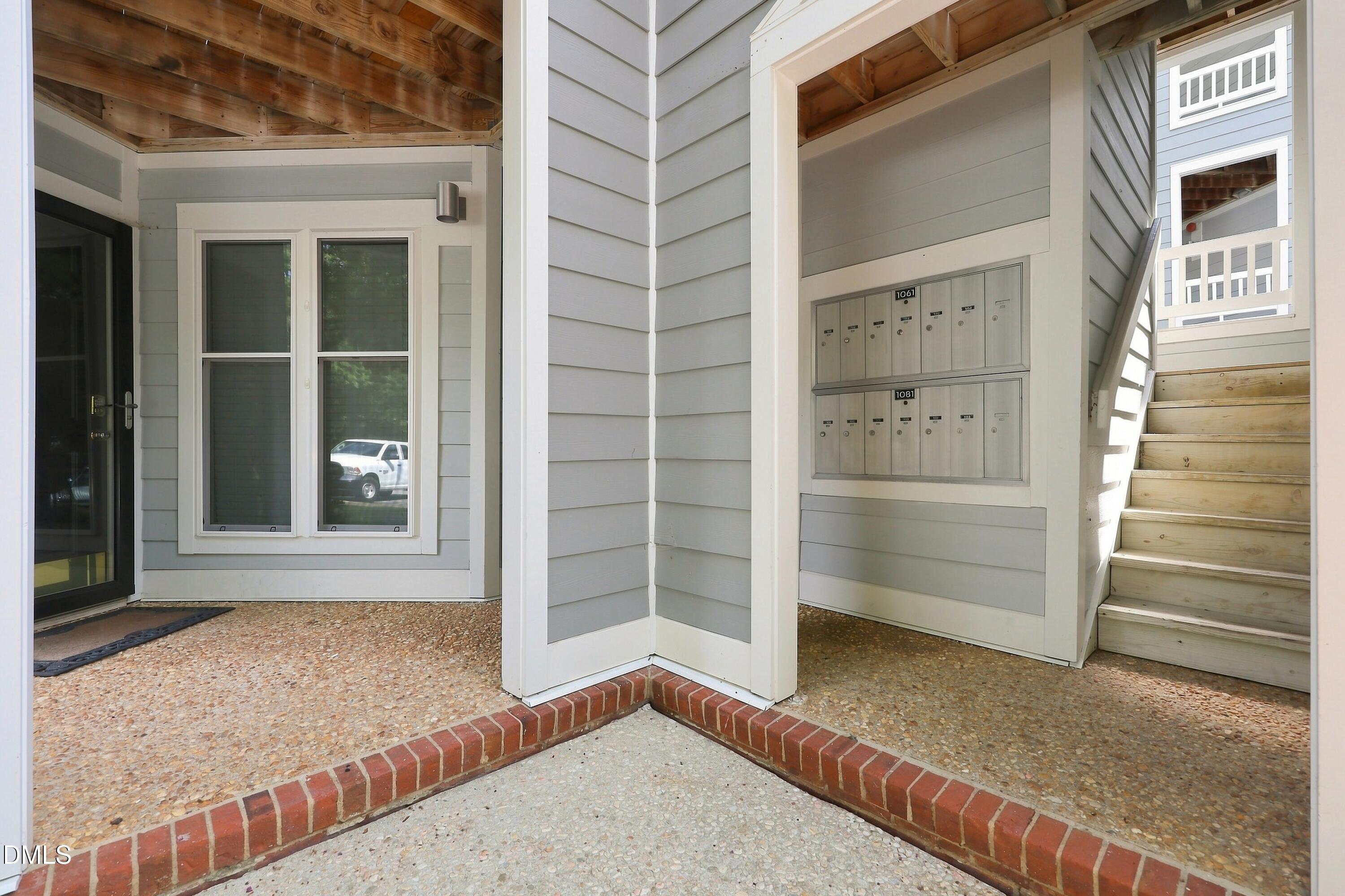 1061 Wirewood Drive Property Photo 2