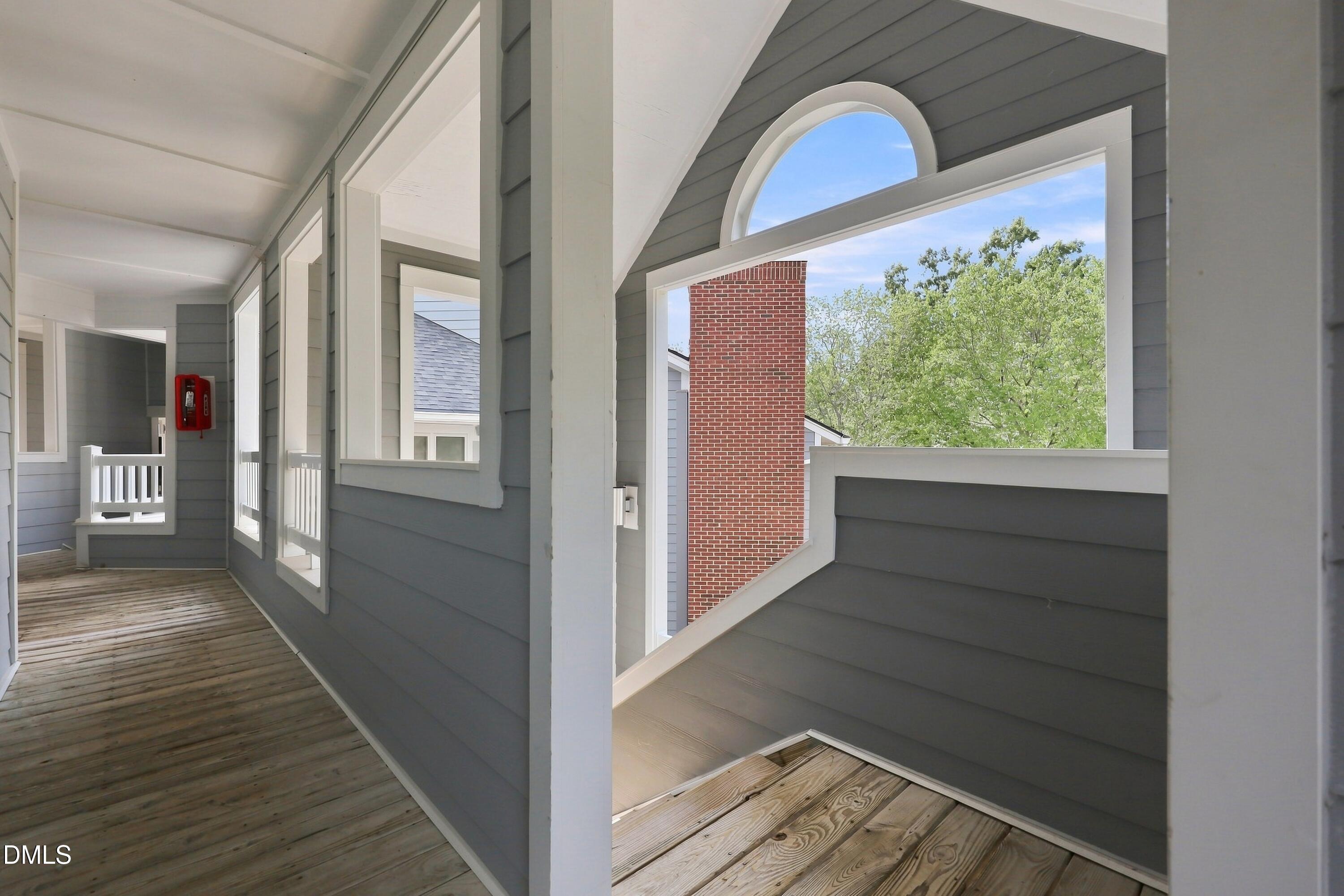 1061 Wirewood Drive Property Photo 3