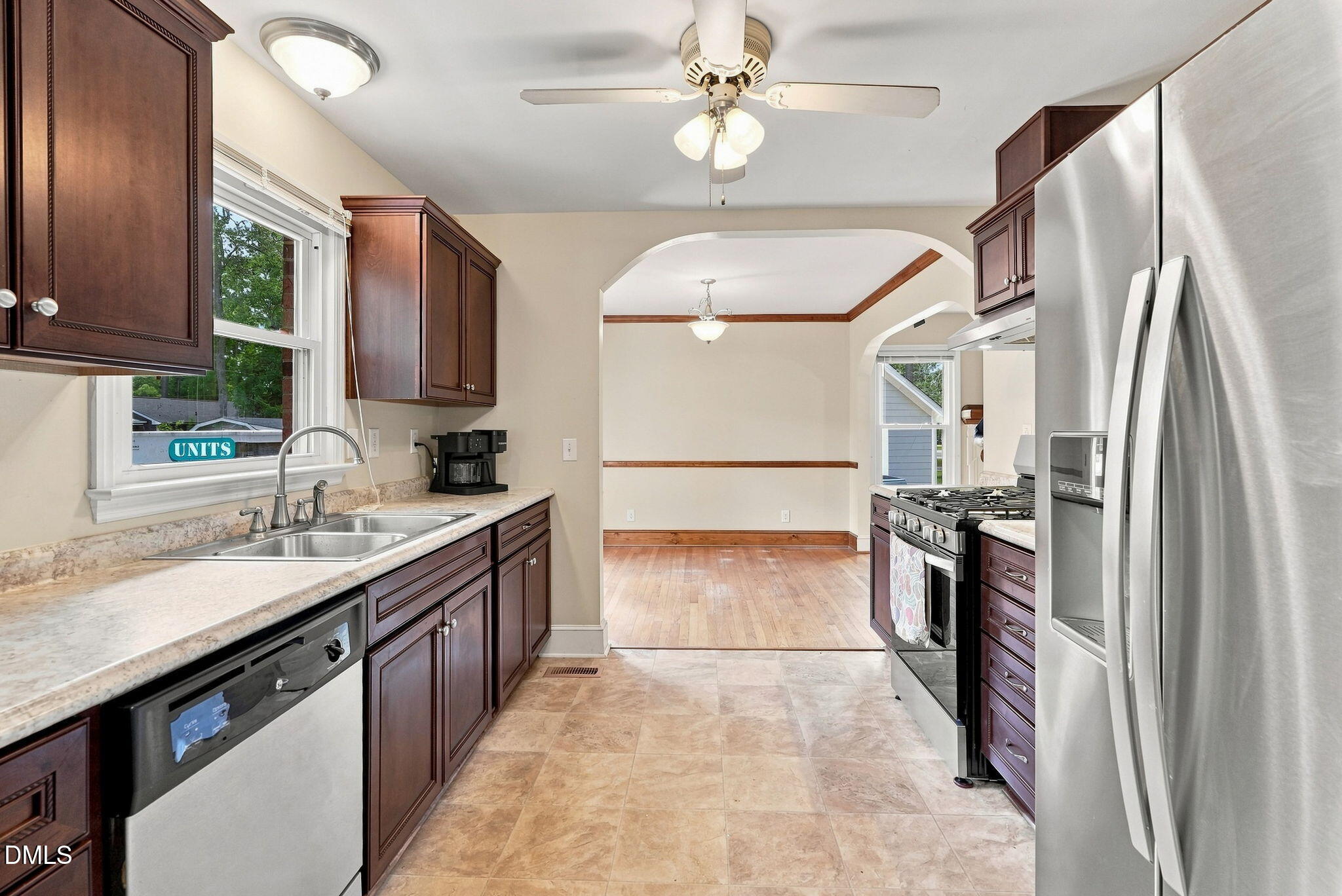 1201 S Crescent Drive Property Photo 12